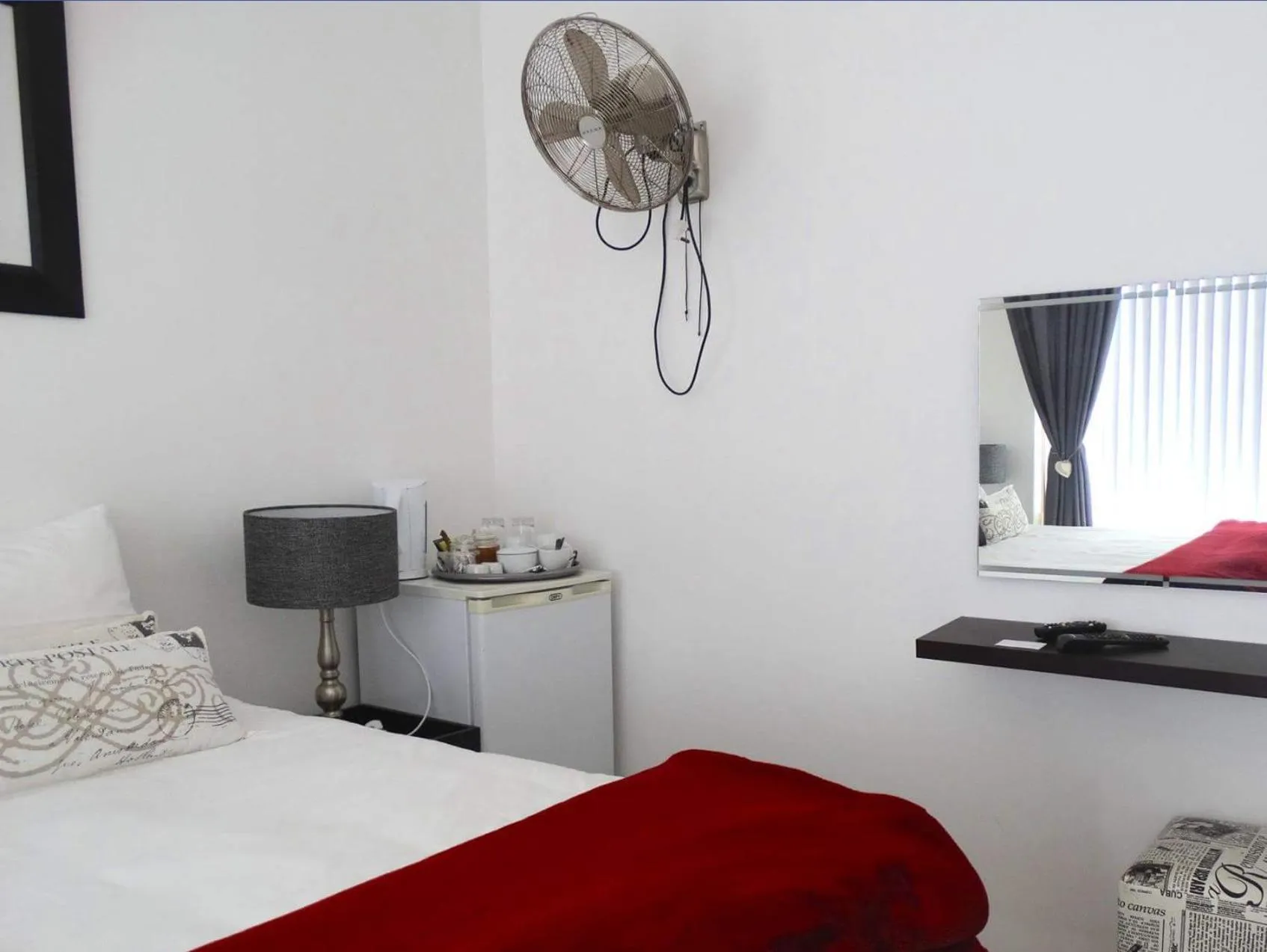 Bedroom, Bed in Au Plais De Langebaan at Palm Tree Villa