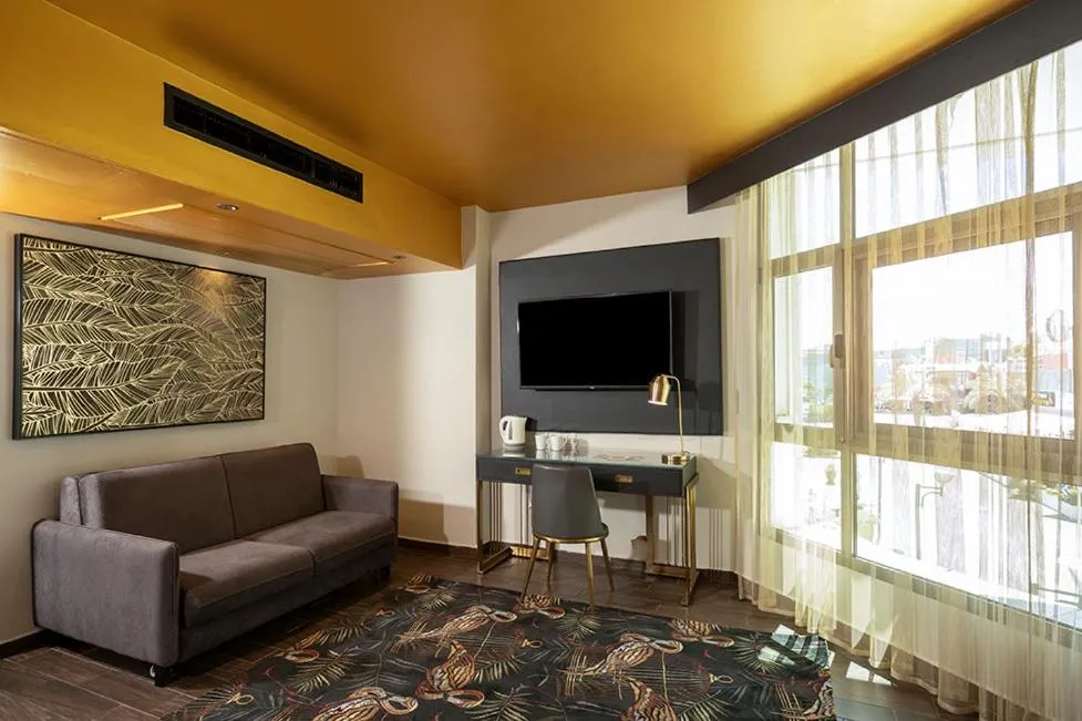 TV and multimedia in EVE Eilat by Adam Hotels