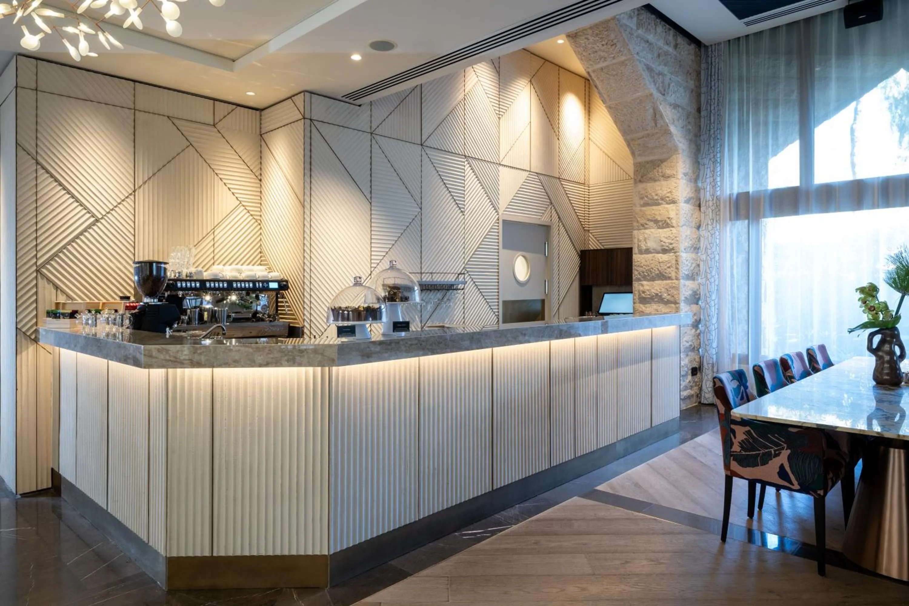 Restaurant/places to eat in The Inbal Jerusalem