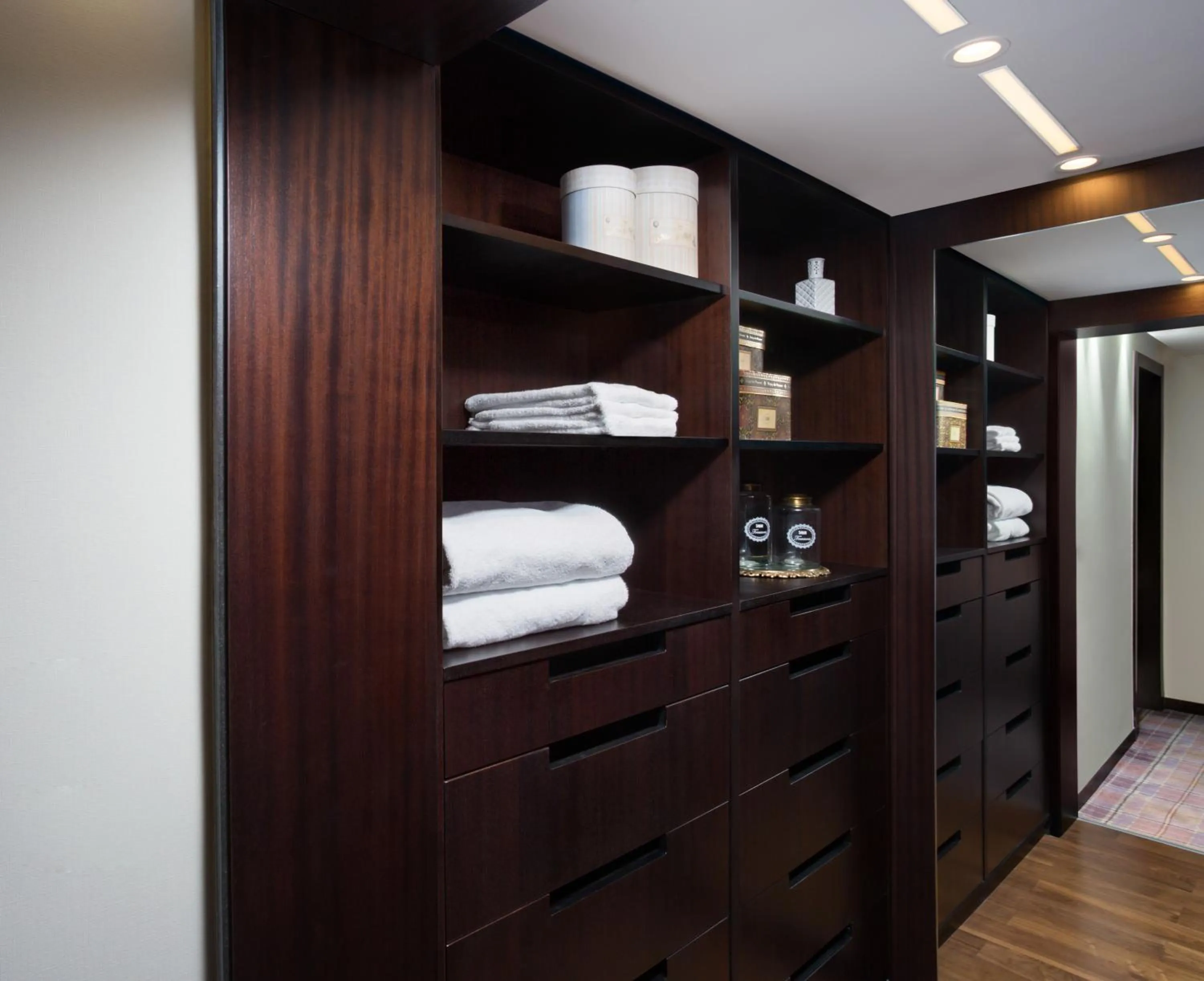 Other, Bed in The Inbal Jerusalem