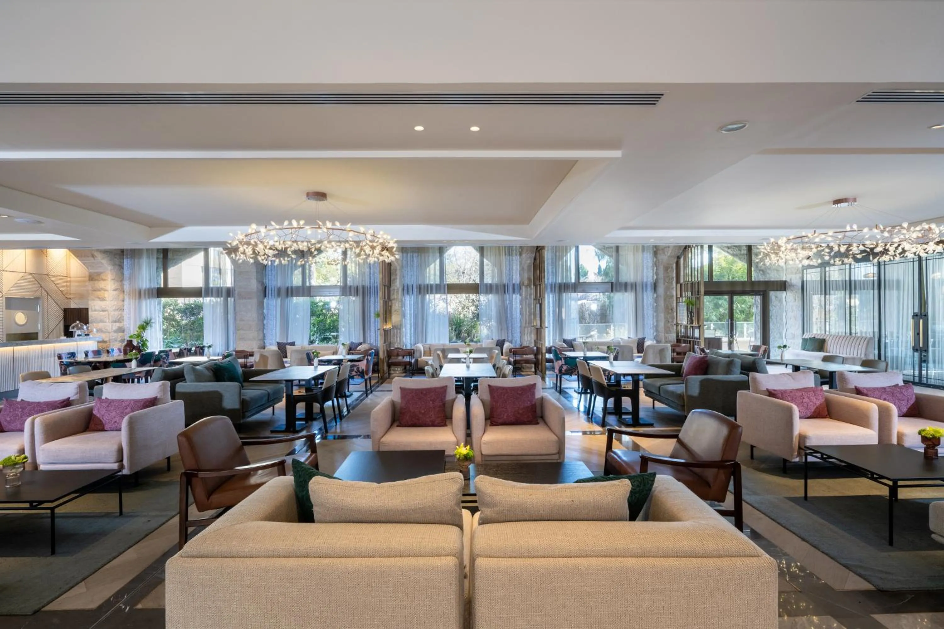 Restaurant/places to eat in The Inbal Jerusalem