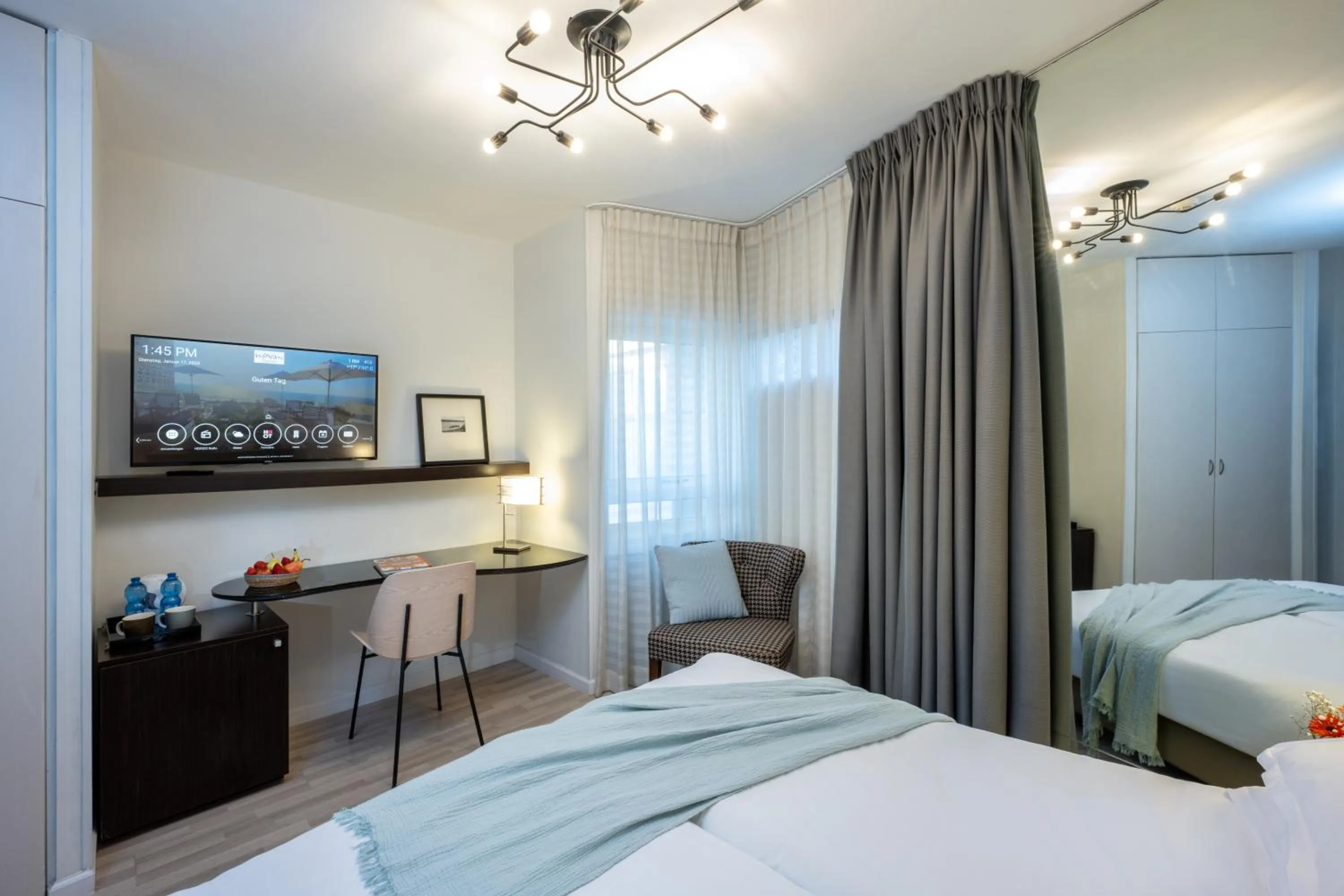 hair dresser, Bed in Maxim Design Hotel 3 Star Superior