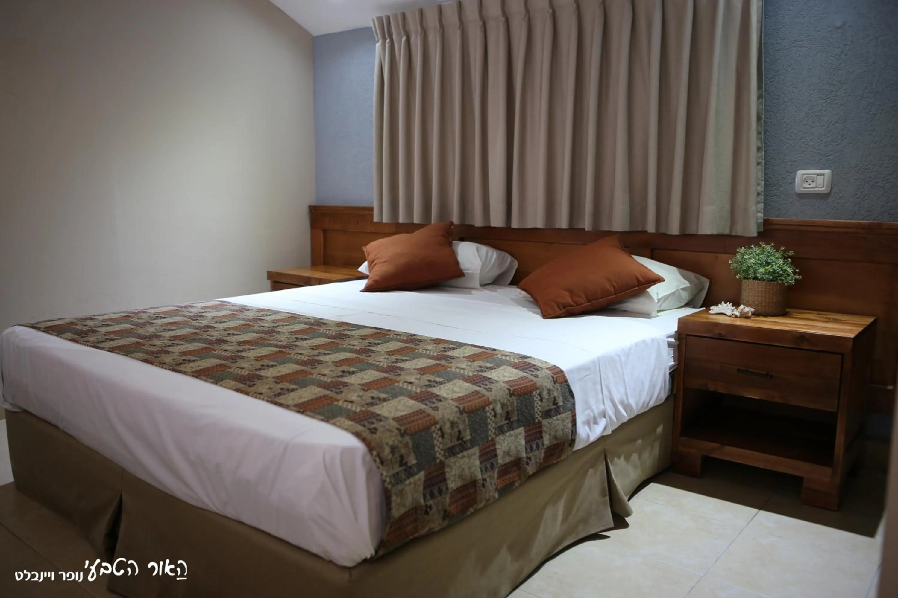 Bedroom, Bed in Dor Country Lodging