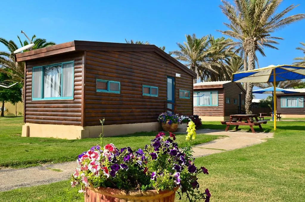 Property building in Dor Country Lodging