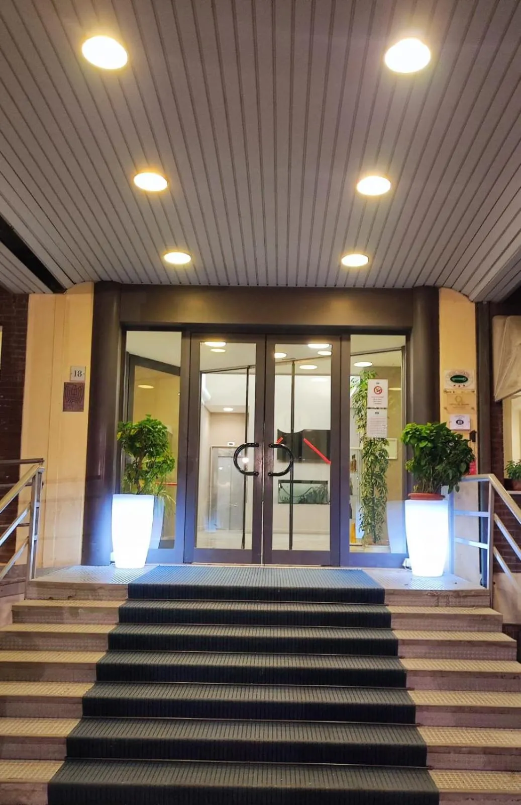 Facade/entrance in Hotel Touring