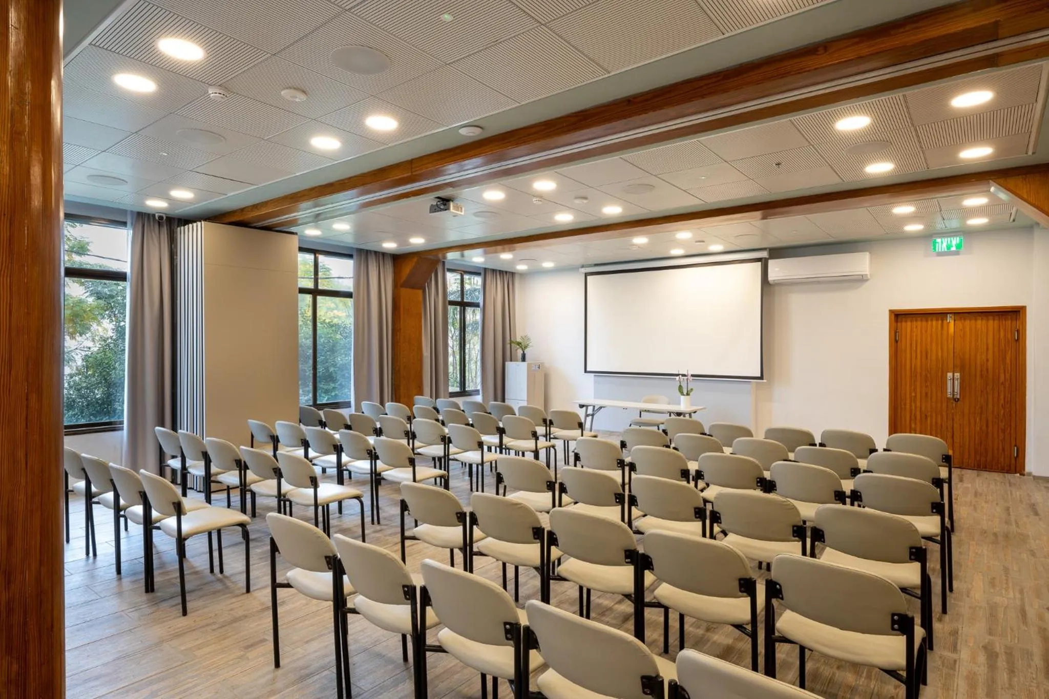 Meeting/conference room in Jacob Ohalo Kinneret