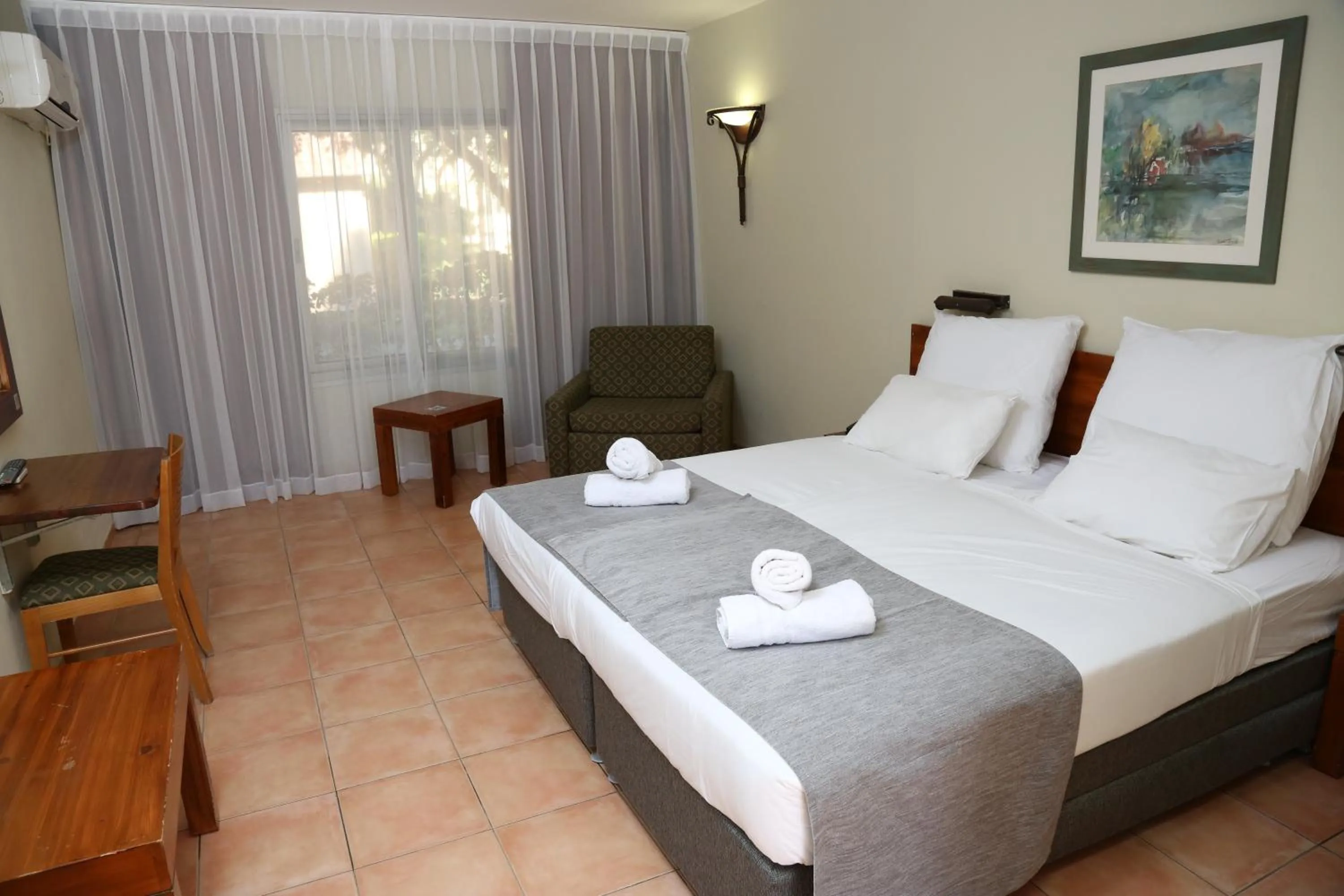 Other, Bed in Jacob Ohalo Kinneret