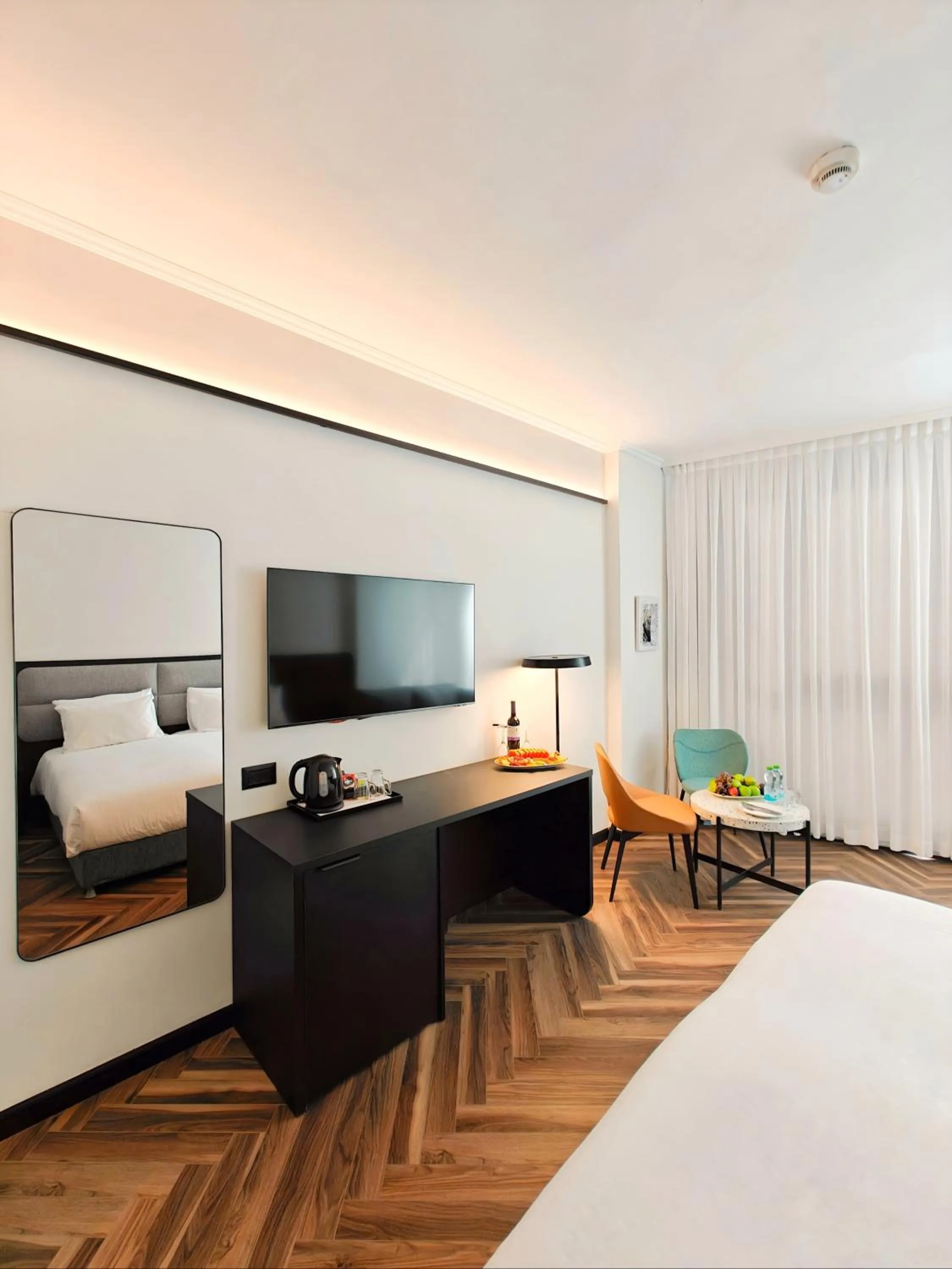 Bed in Shalom Jerusalem Hotel