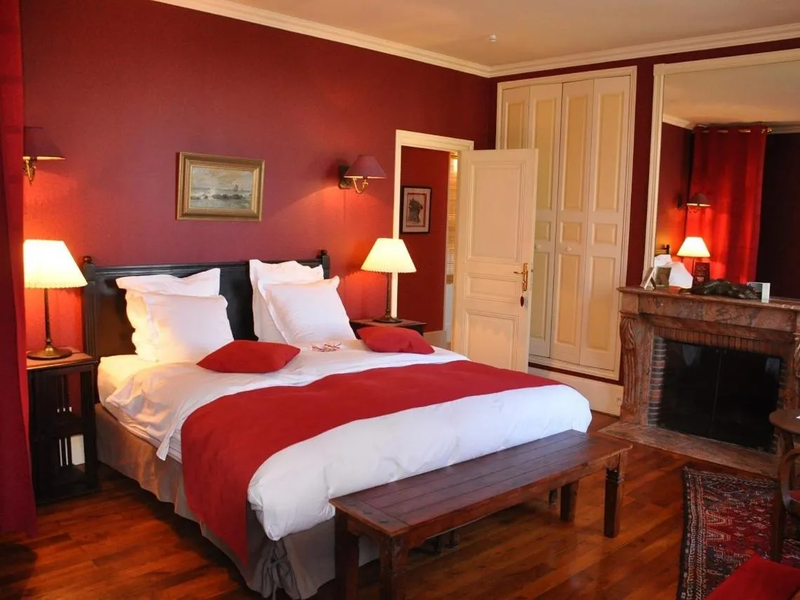 Bedroom, Bed in Le Prieuré Saint Agnan