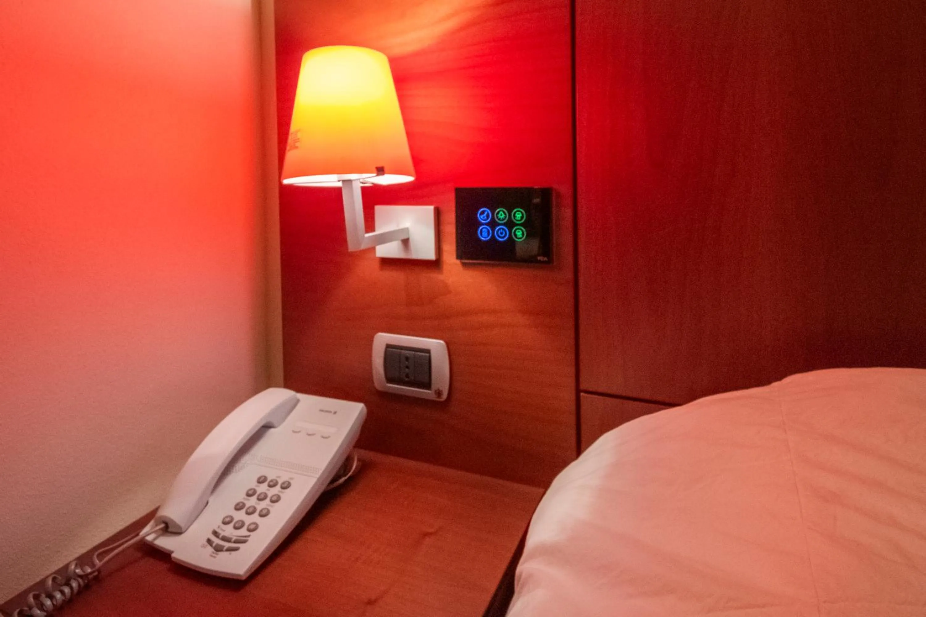 Bed in Dado Hotel International