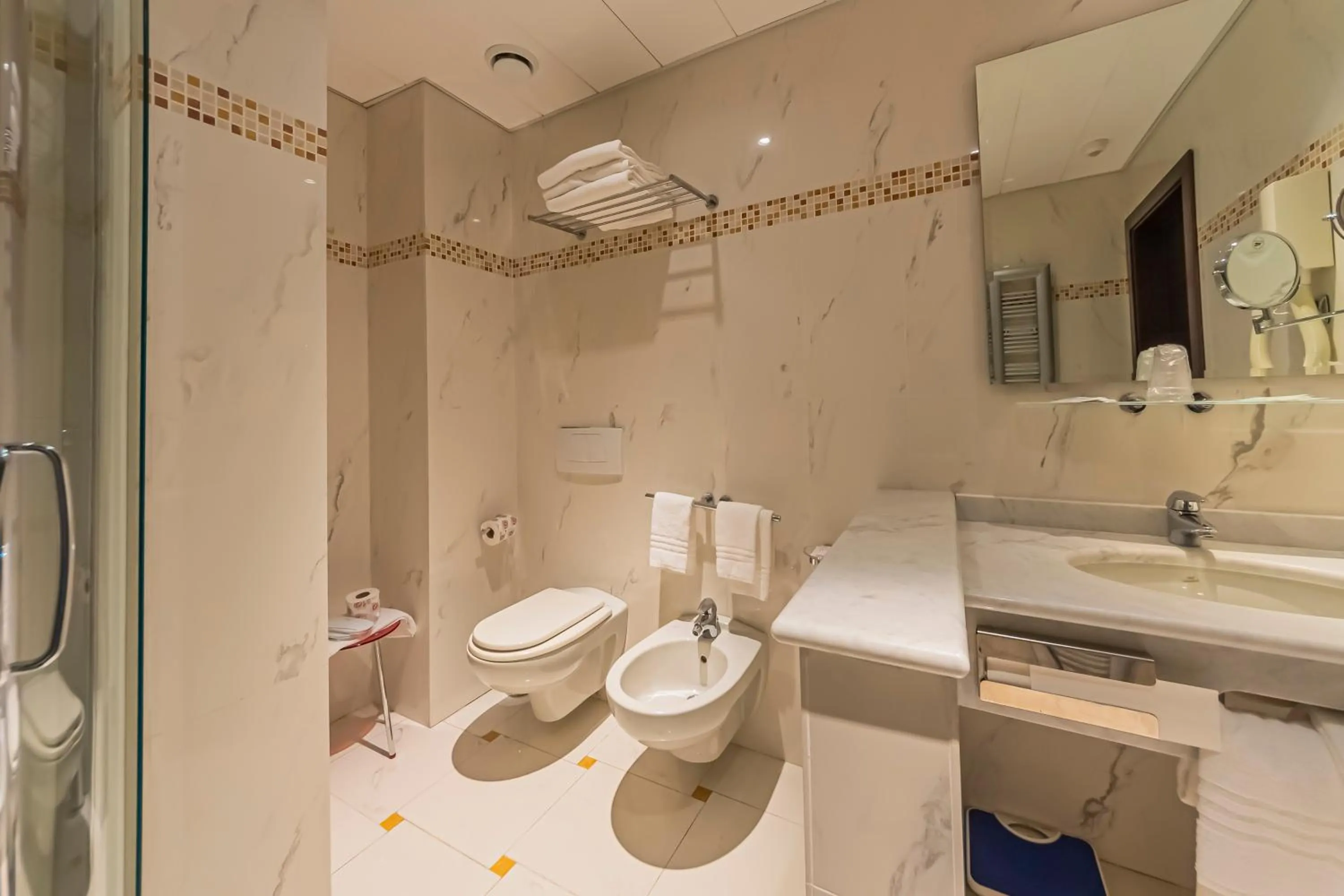 Bathroom in Dado Hotel International