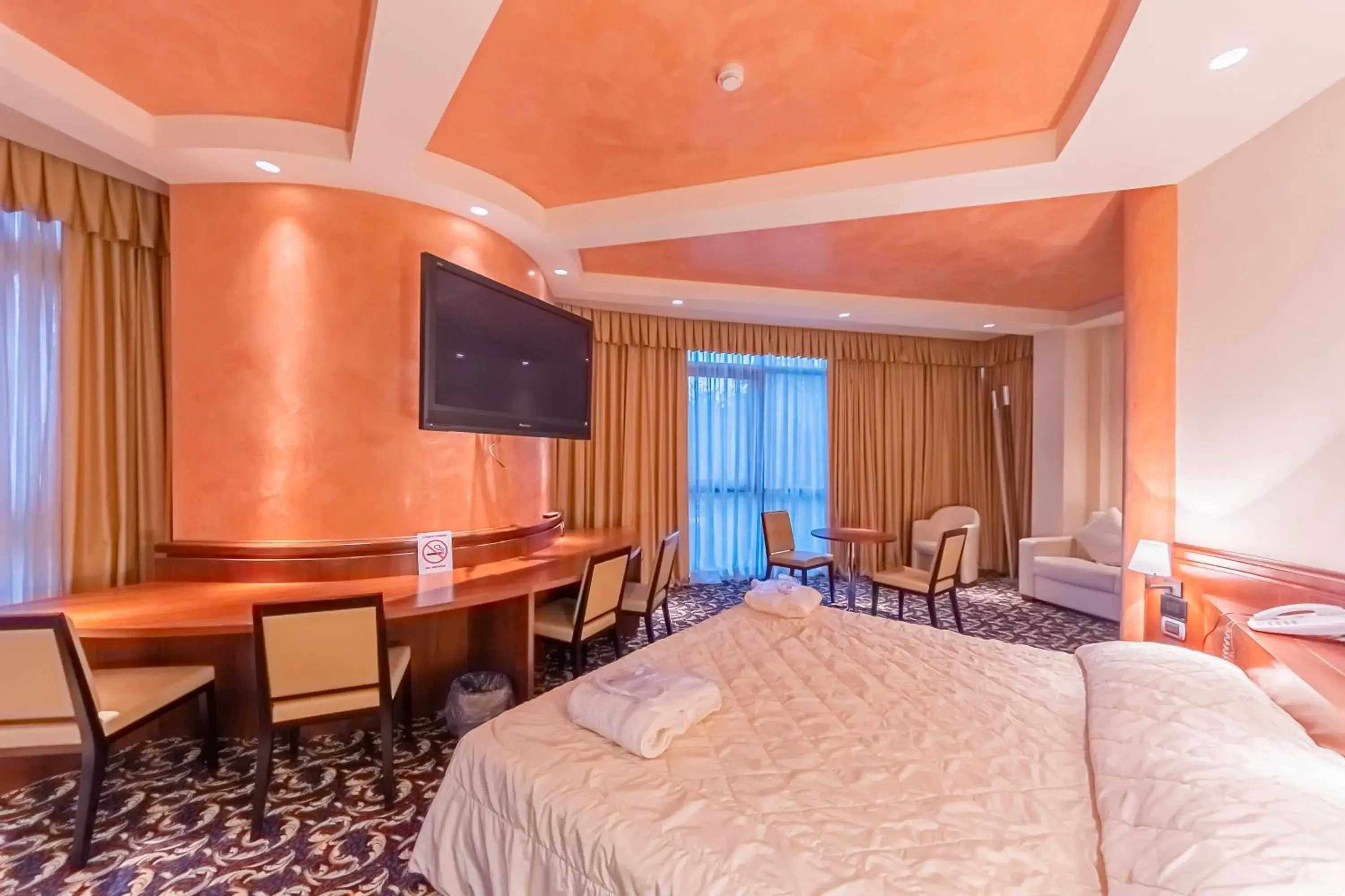 Suite in Dado Hotel International Suite in Dado Hotel International