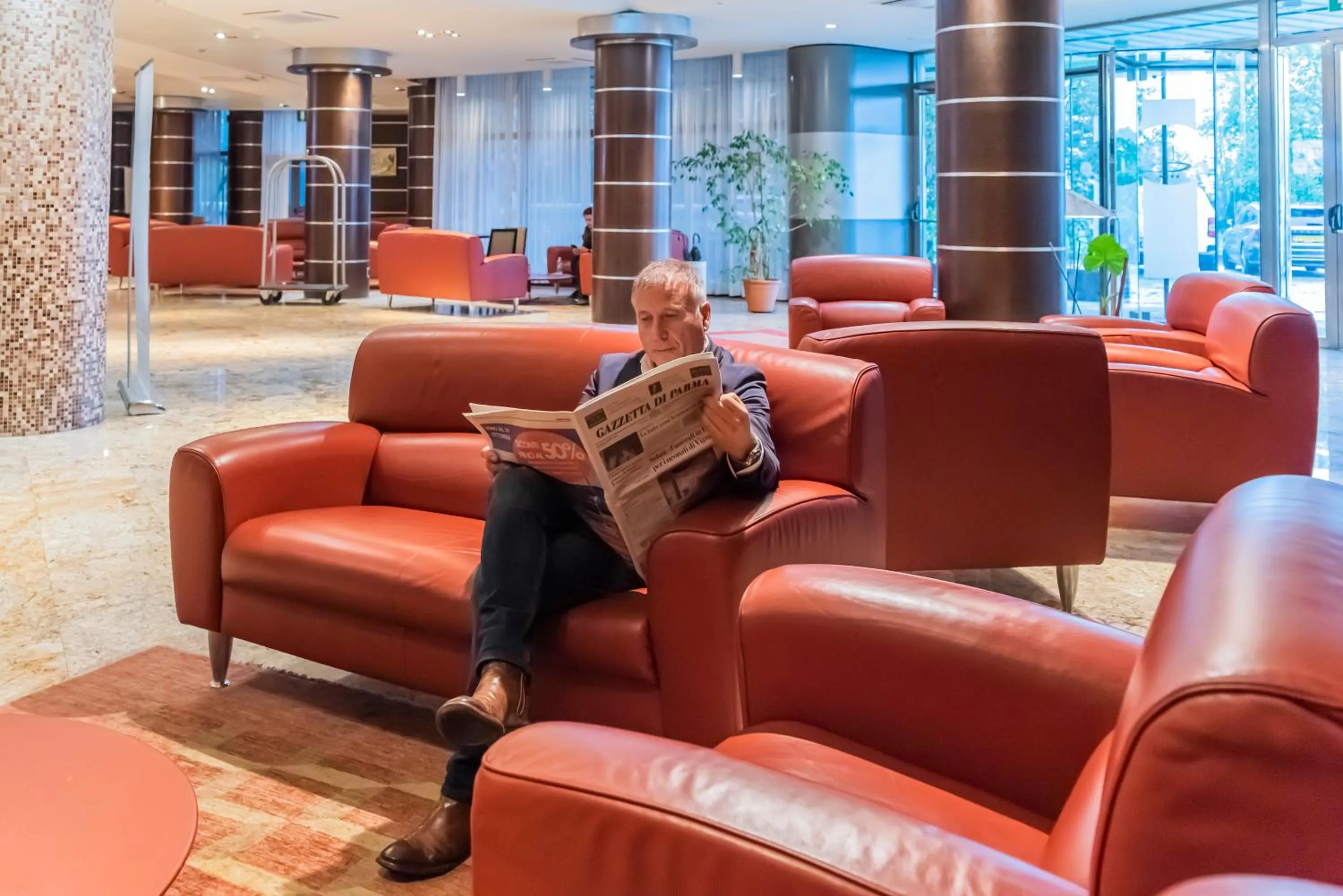 Lobby or reception in Dado Hotel International