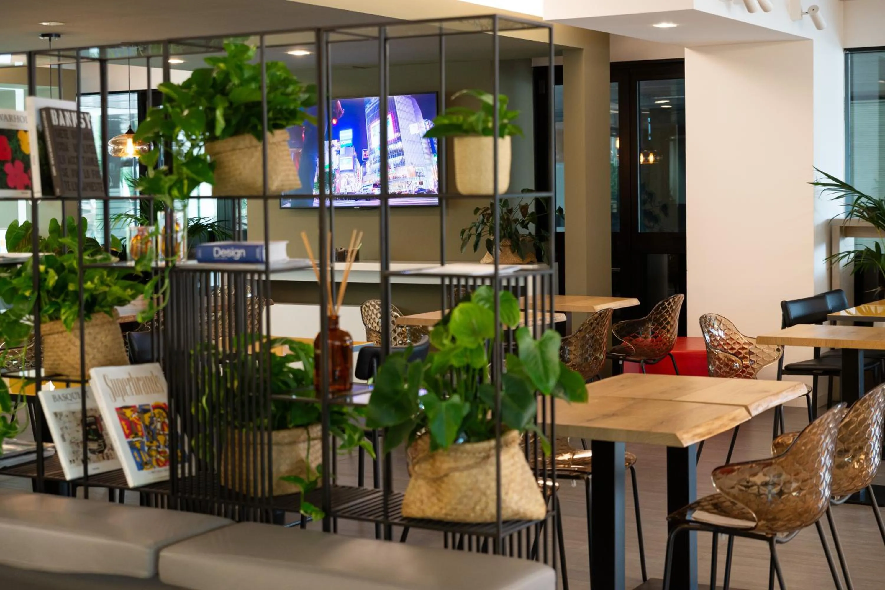 Lobby or reception in Mercure Milano Agrate Brianza