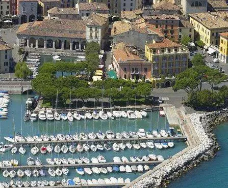 Facade/entrance in Hotel Vittorio