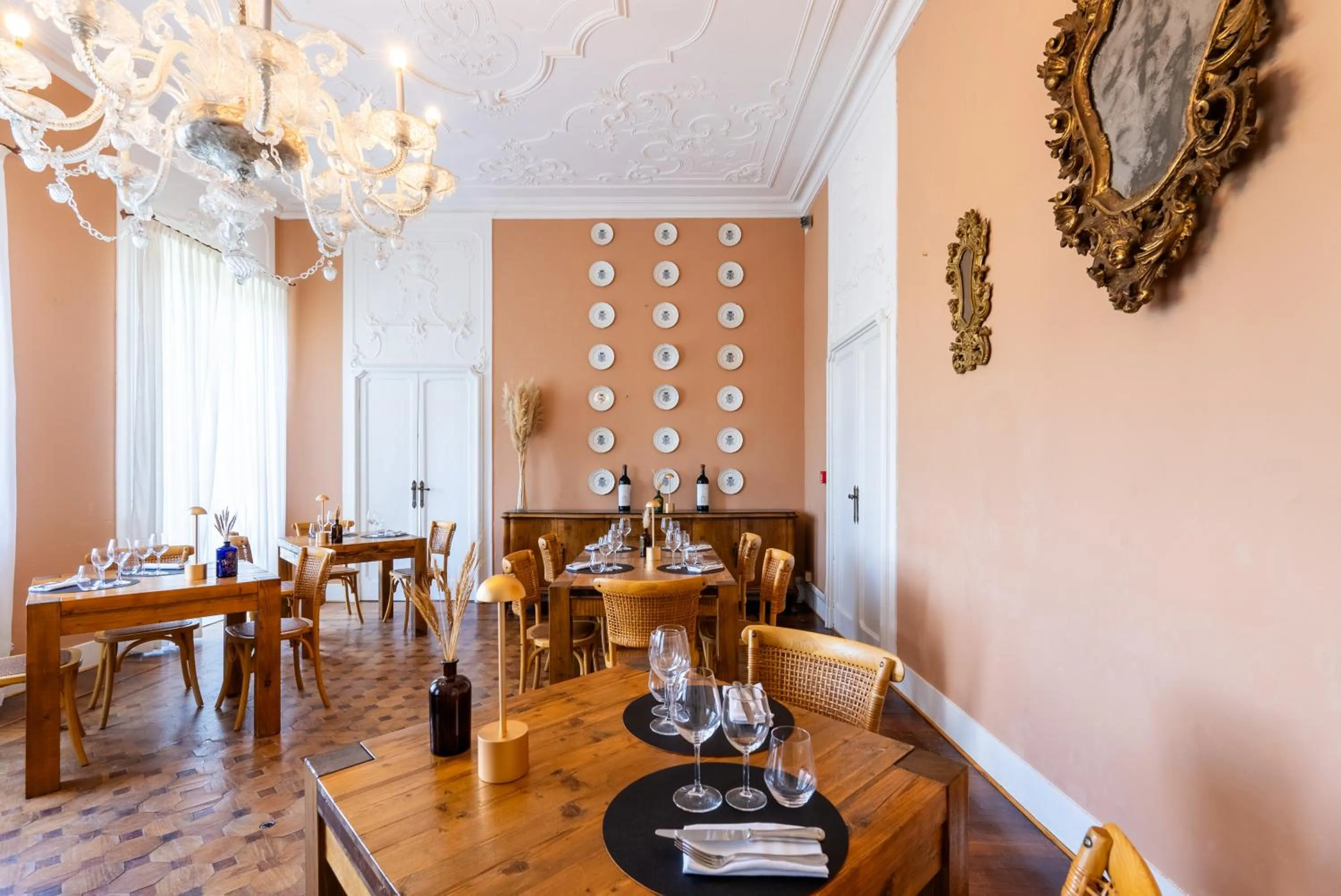 Restaurant/places to eat in Hotel Villa Borghi