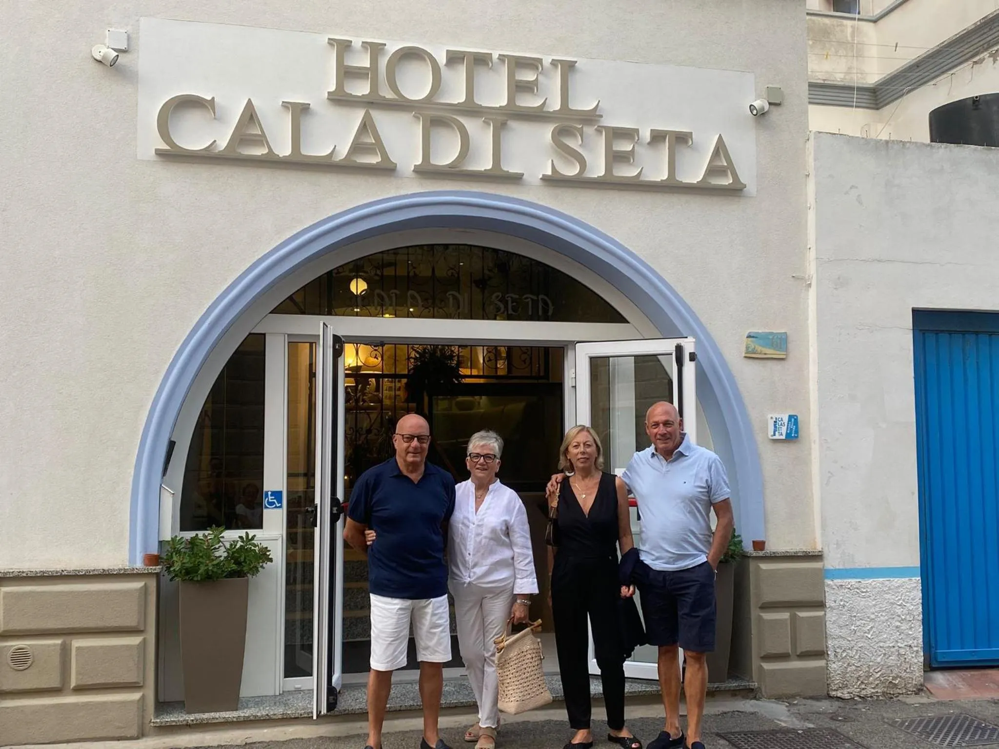Hotel Cala Di Seta