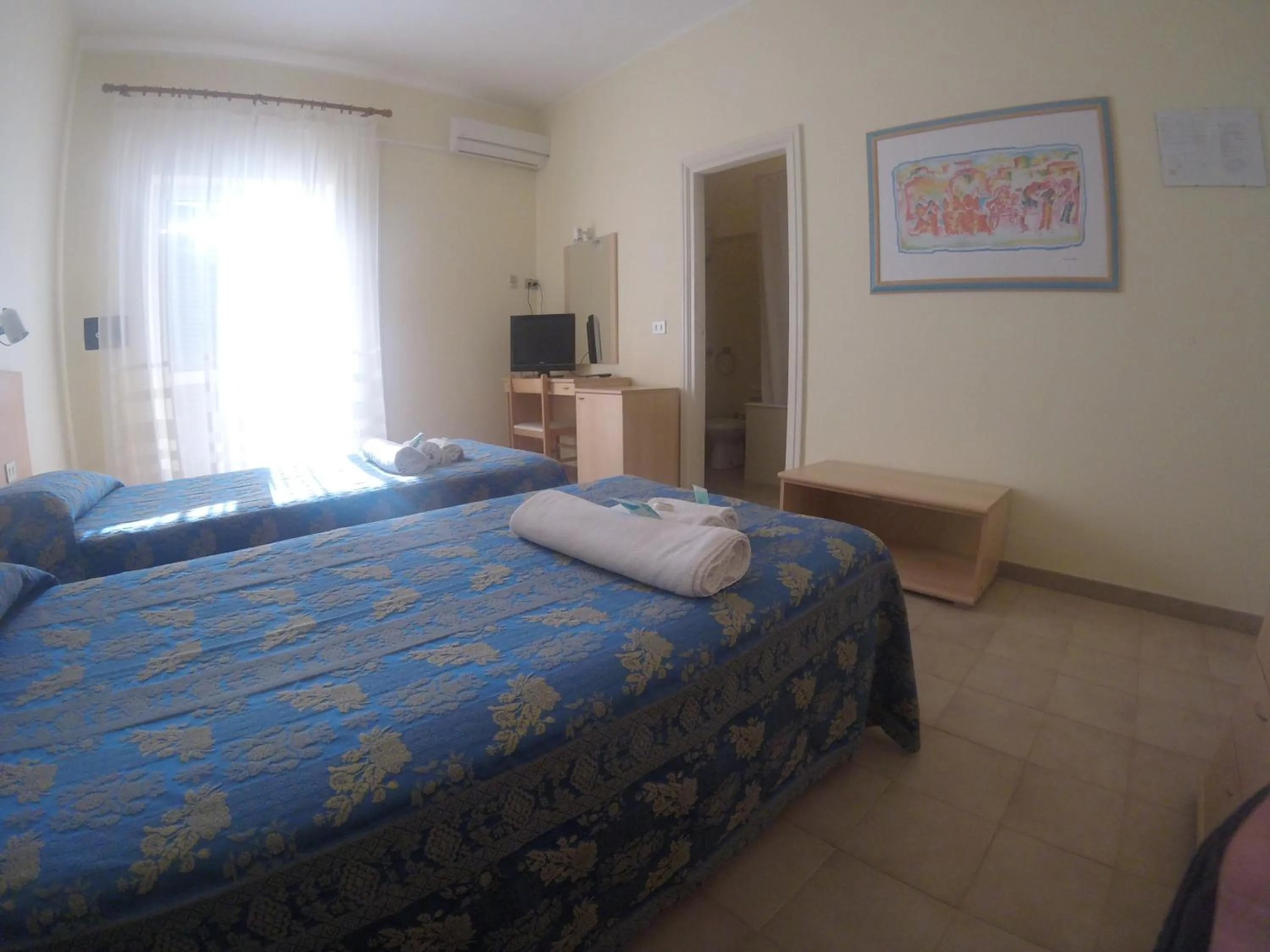 Photo of the whole room, Bed in Hotel Riviera