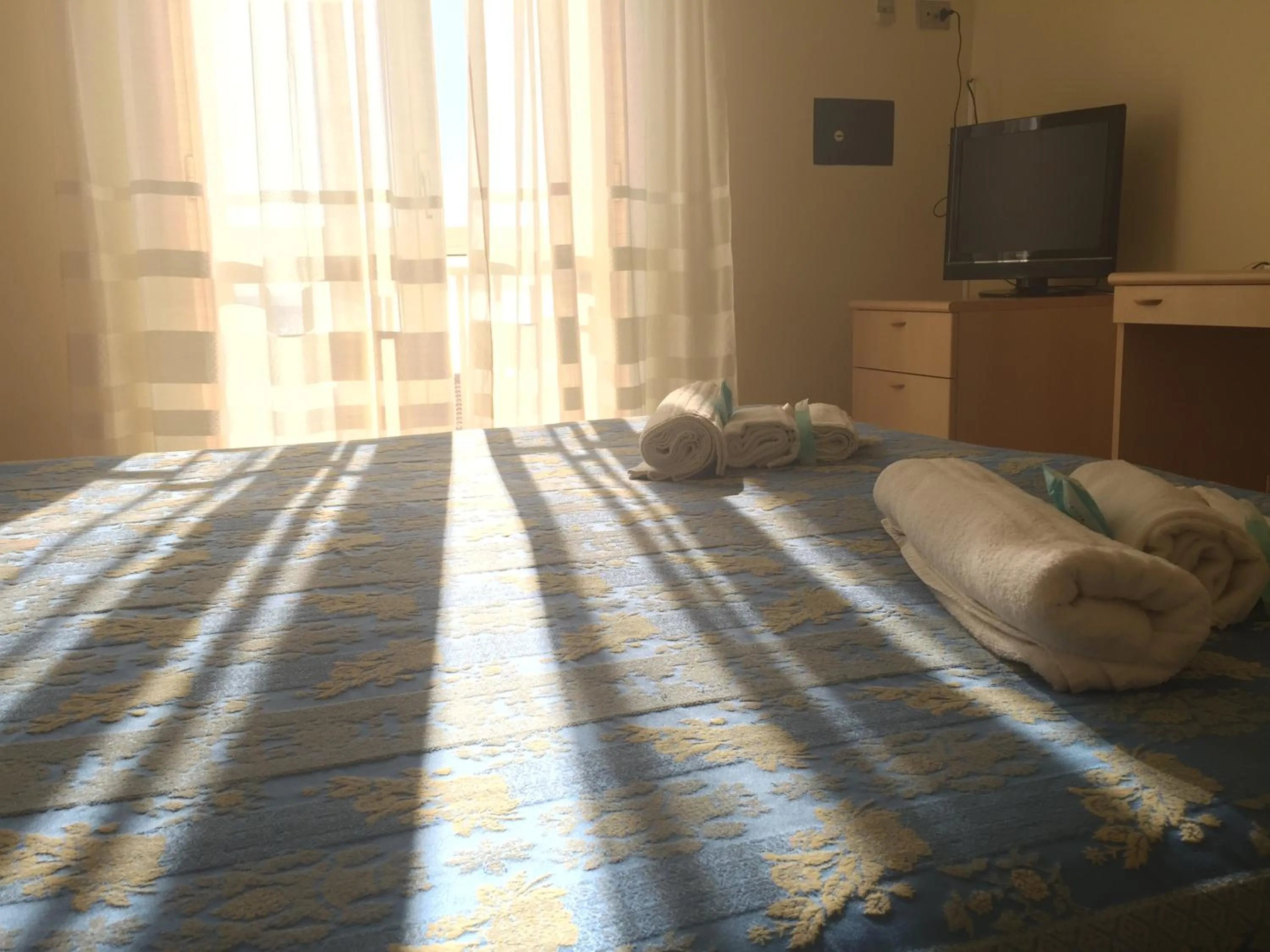 Photo of the whole room, Bed in Hotel Riviera