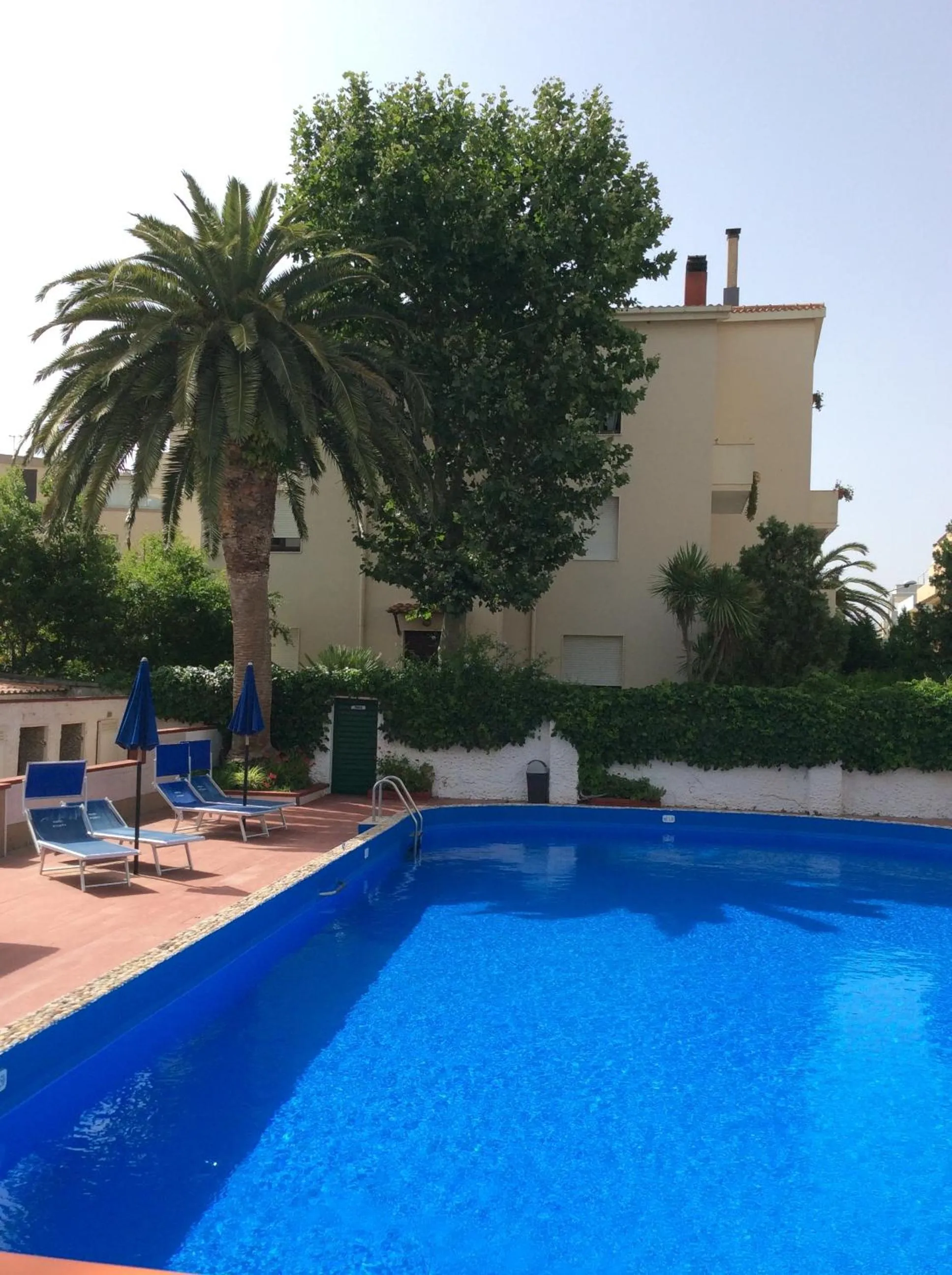 Swimming pool in Hotel Riviera