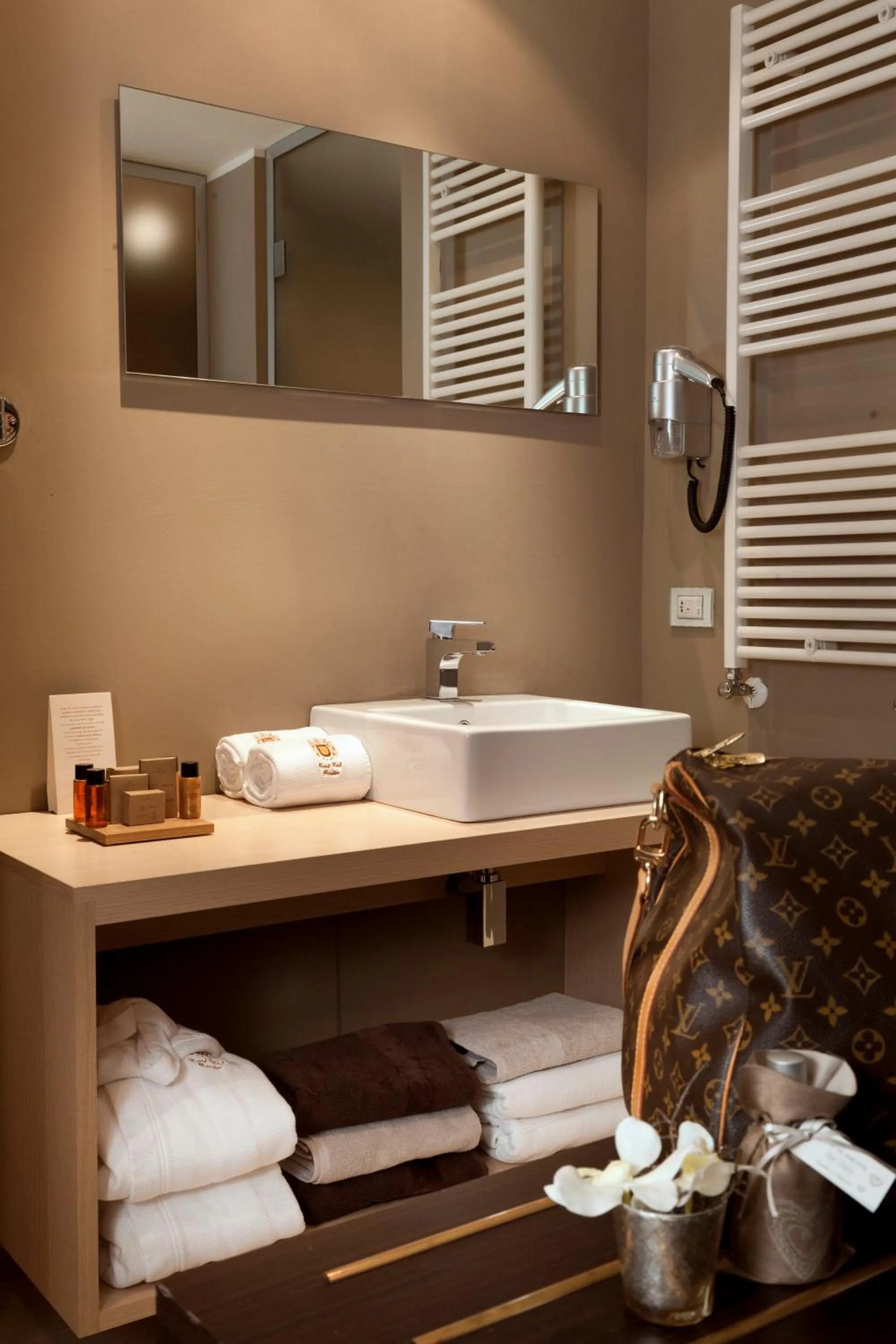 Bathroom in Grand Hotel Paradiso