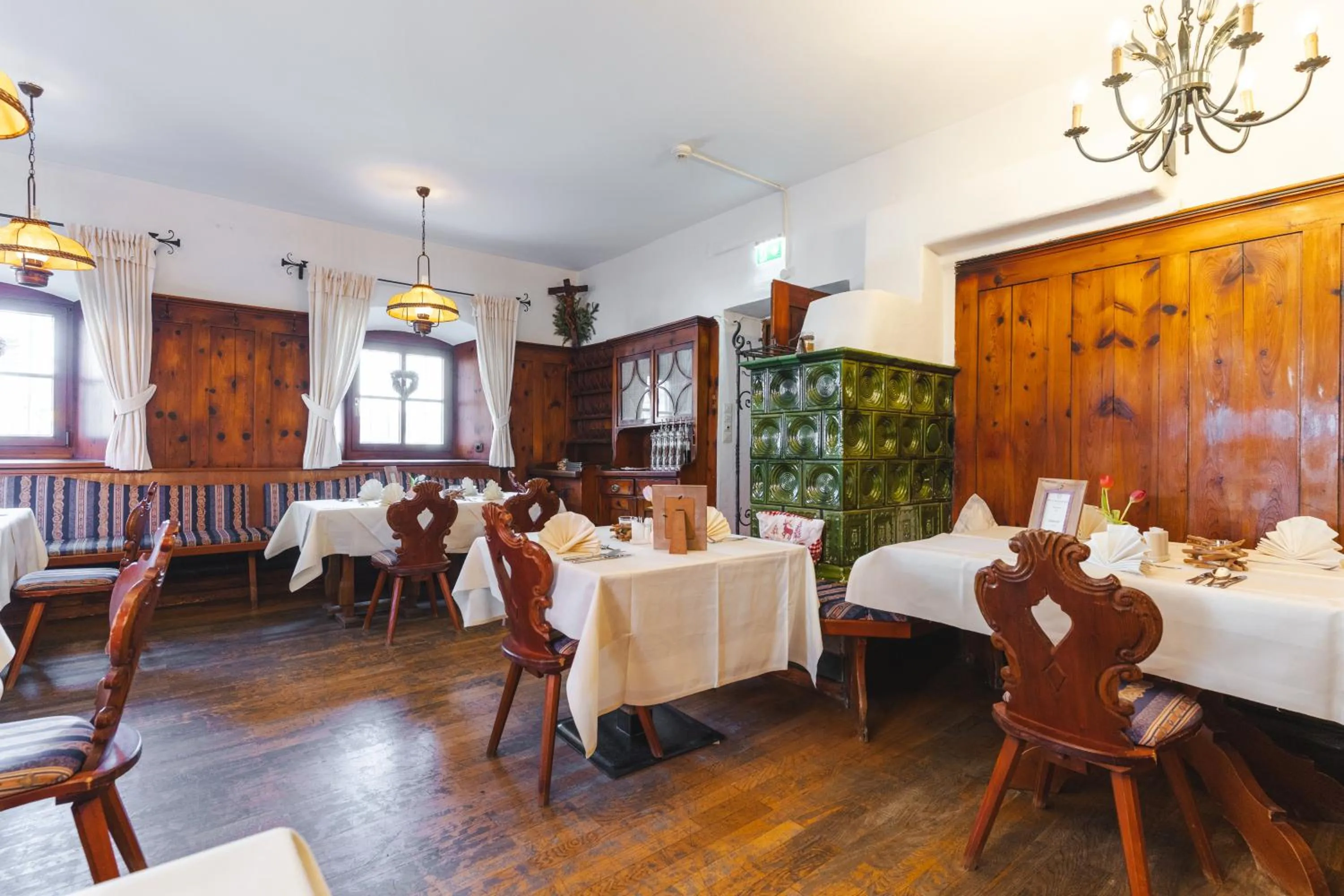 Restaurant/places to eat in Hotel Walchseer Hof