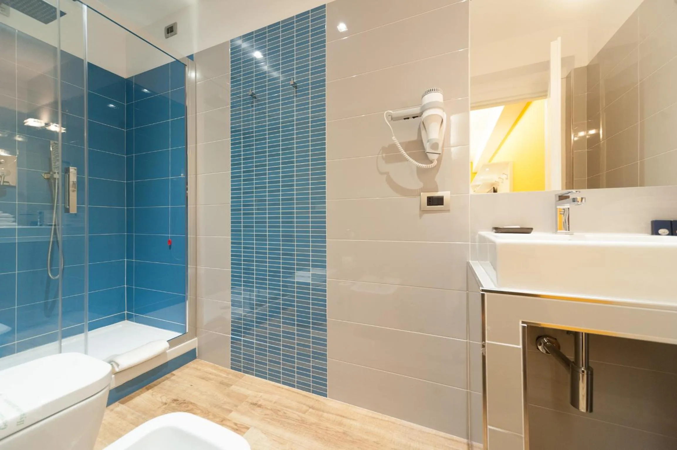 Bathroom in Trevi 41 Hotel