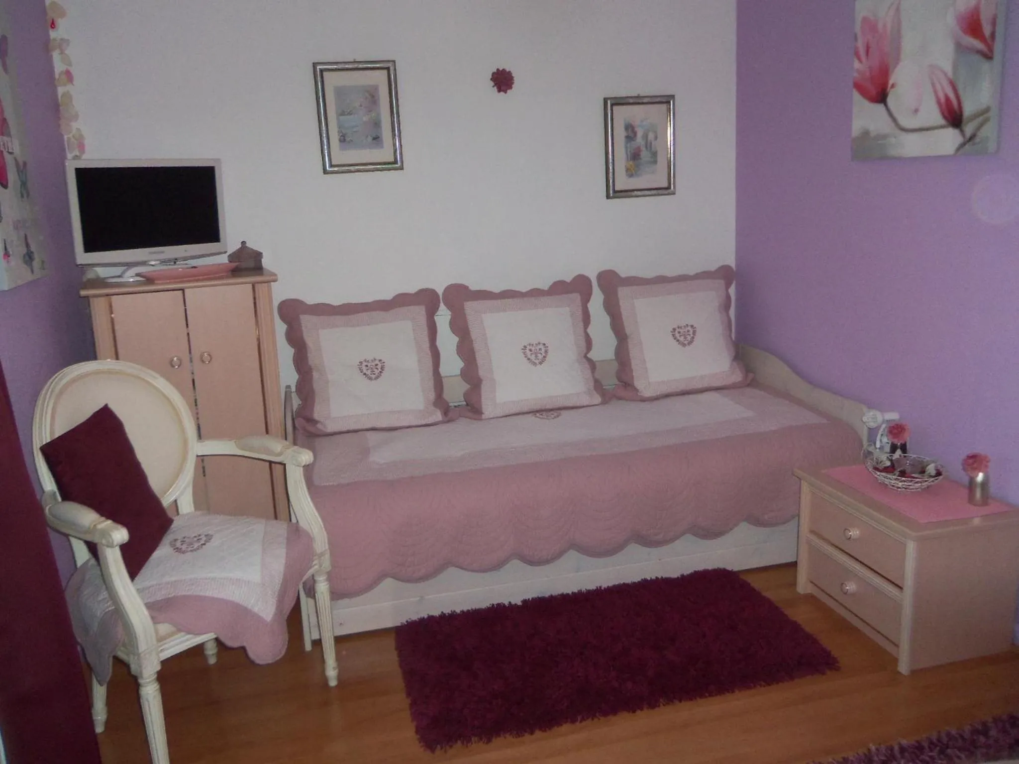 Bed in Le Point du Jour