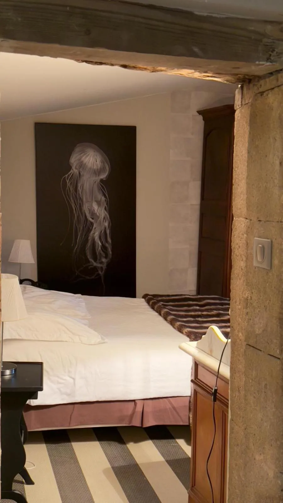 Photo of the whole room, Bed in La PULCINELLA Maison de Famille