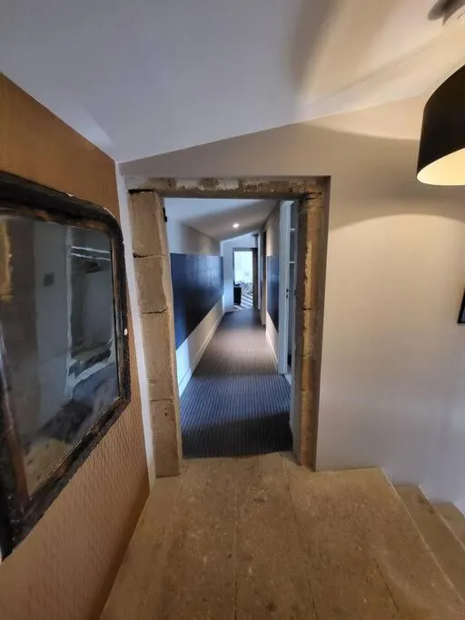 Photo of the whole room, Bed in La PULCINELLA Maison de Famille