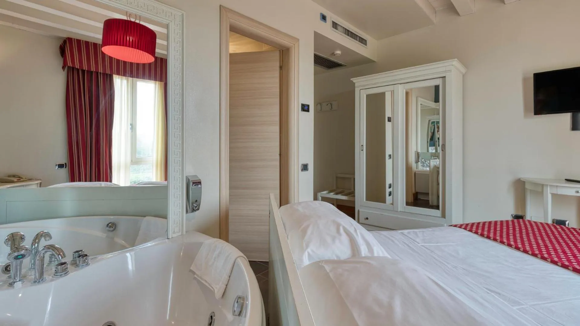 Photo of the whole room, Bed in Hotel Fiera Di Brescia