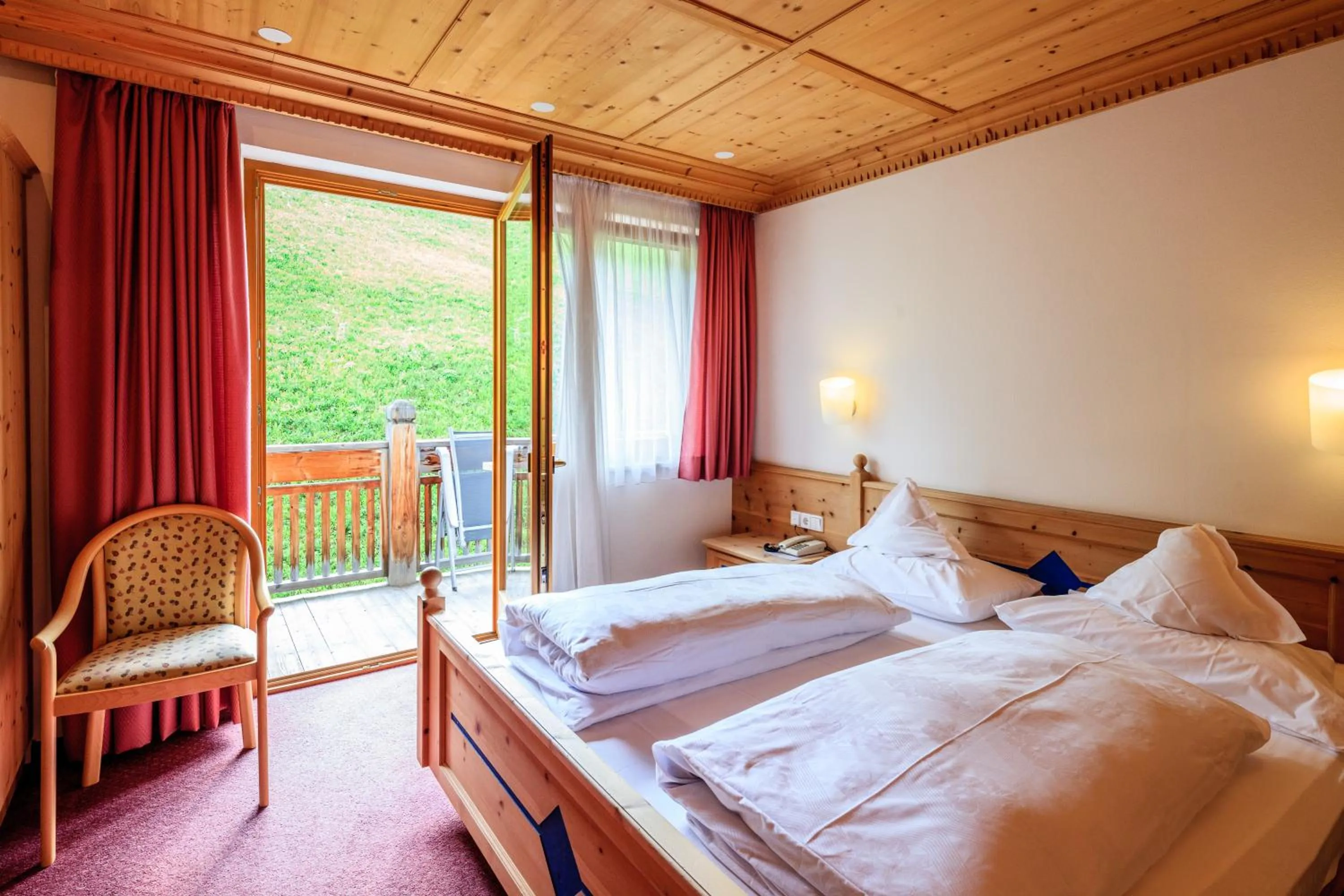 Bed in Sporthotel Panorama