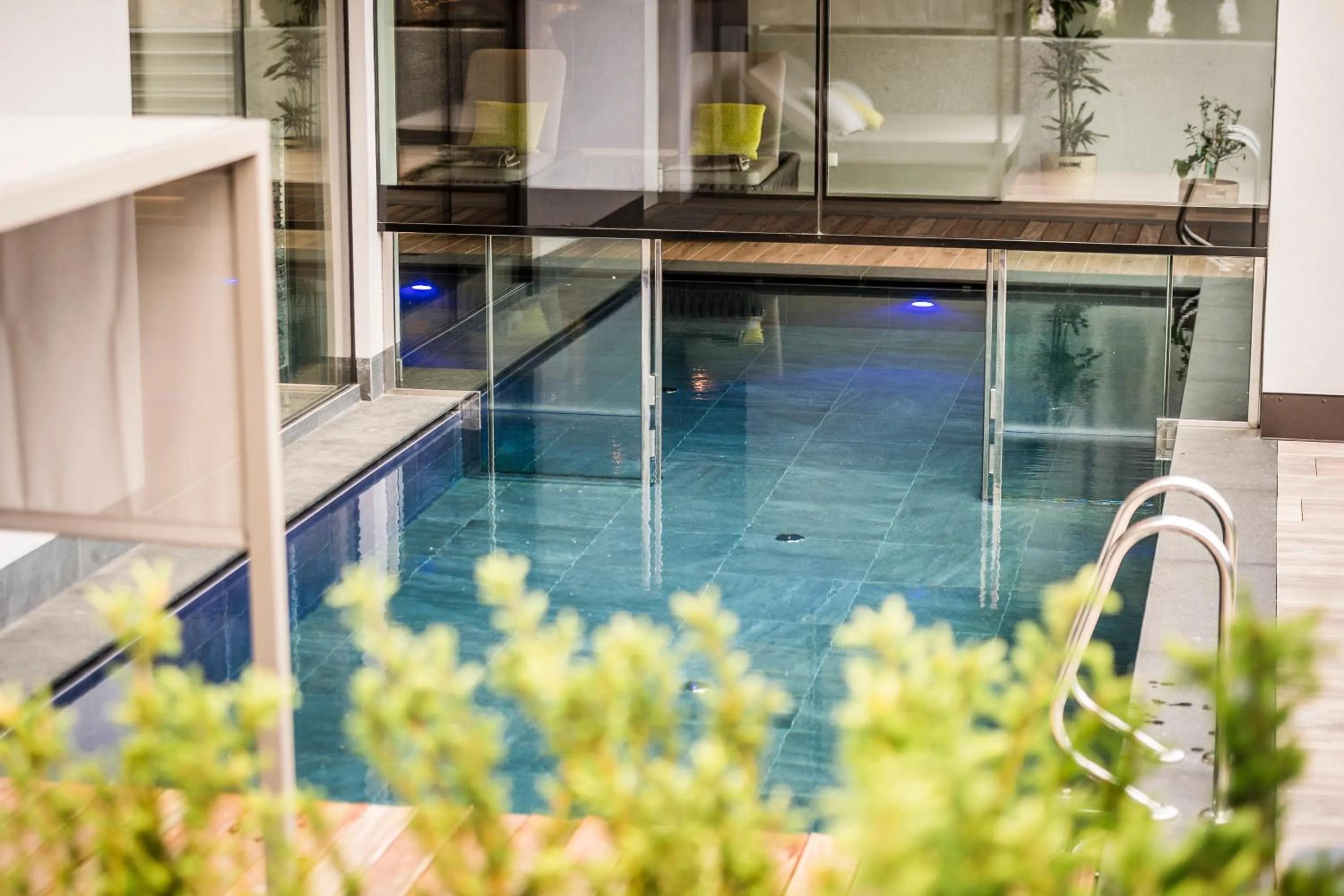 Swimming pool in Hotel Clara