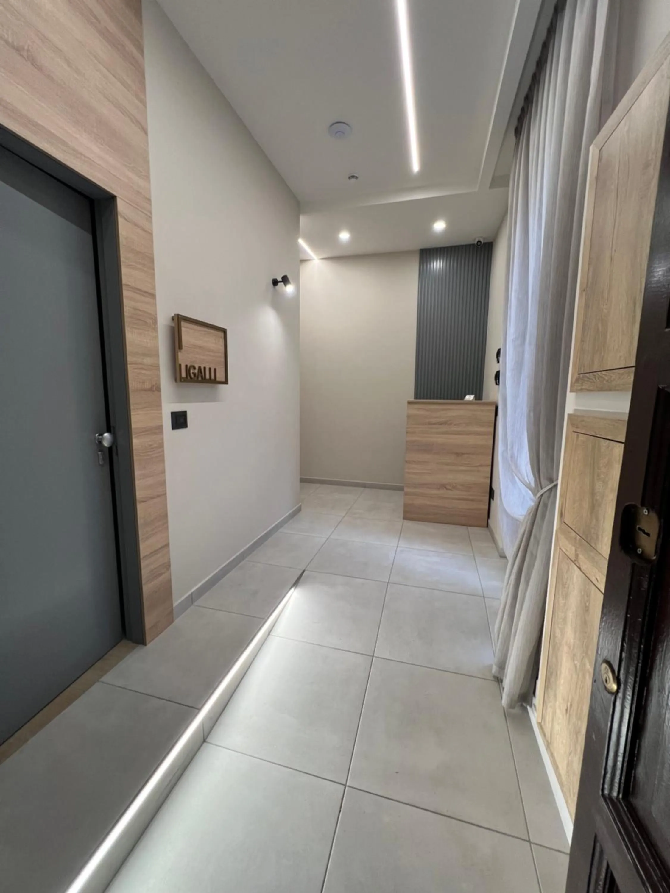 Relais Piazza Del Plebiscito B&B