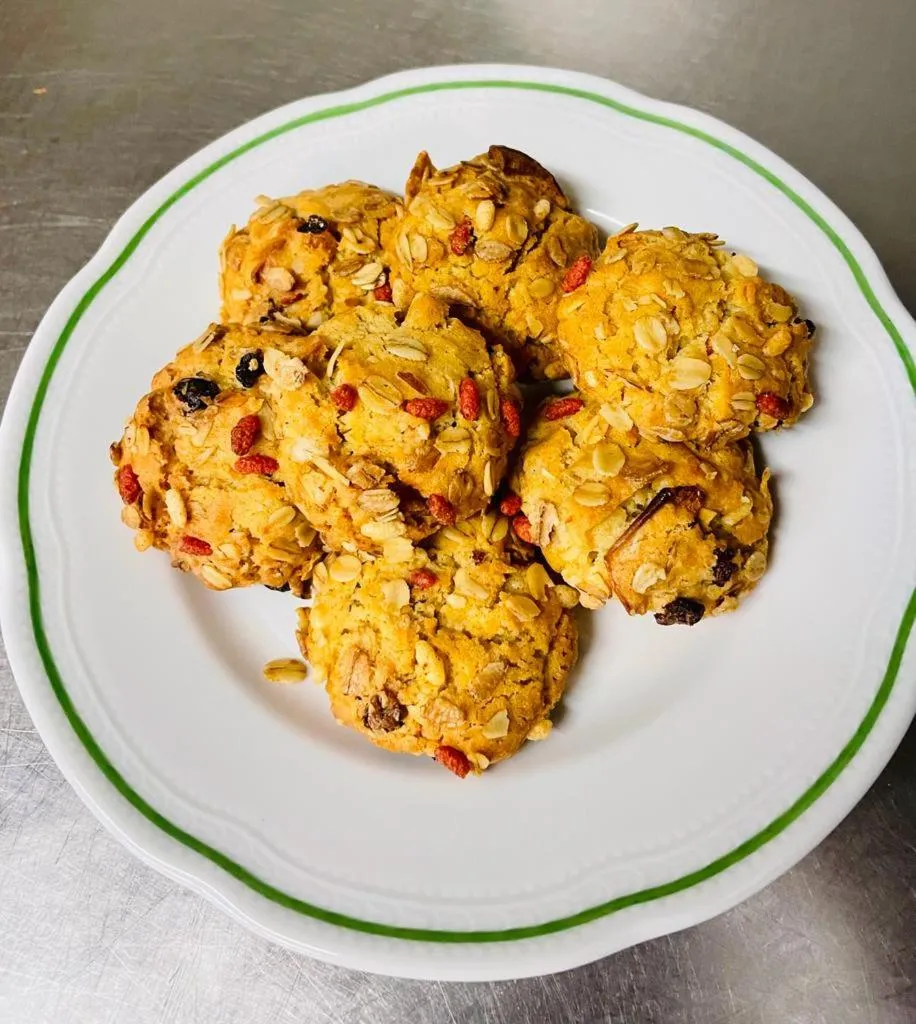 Food and drinks in Hotel Garden