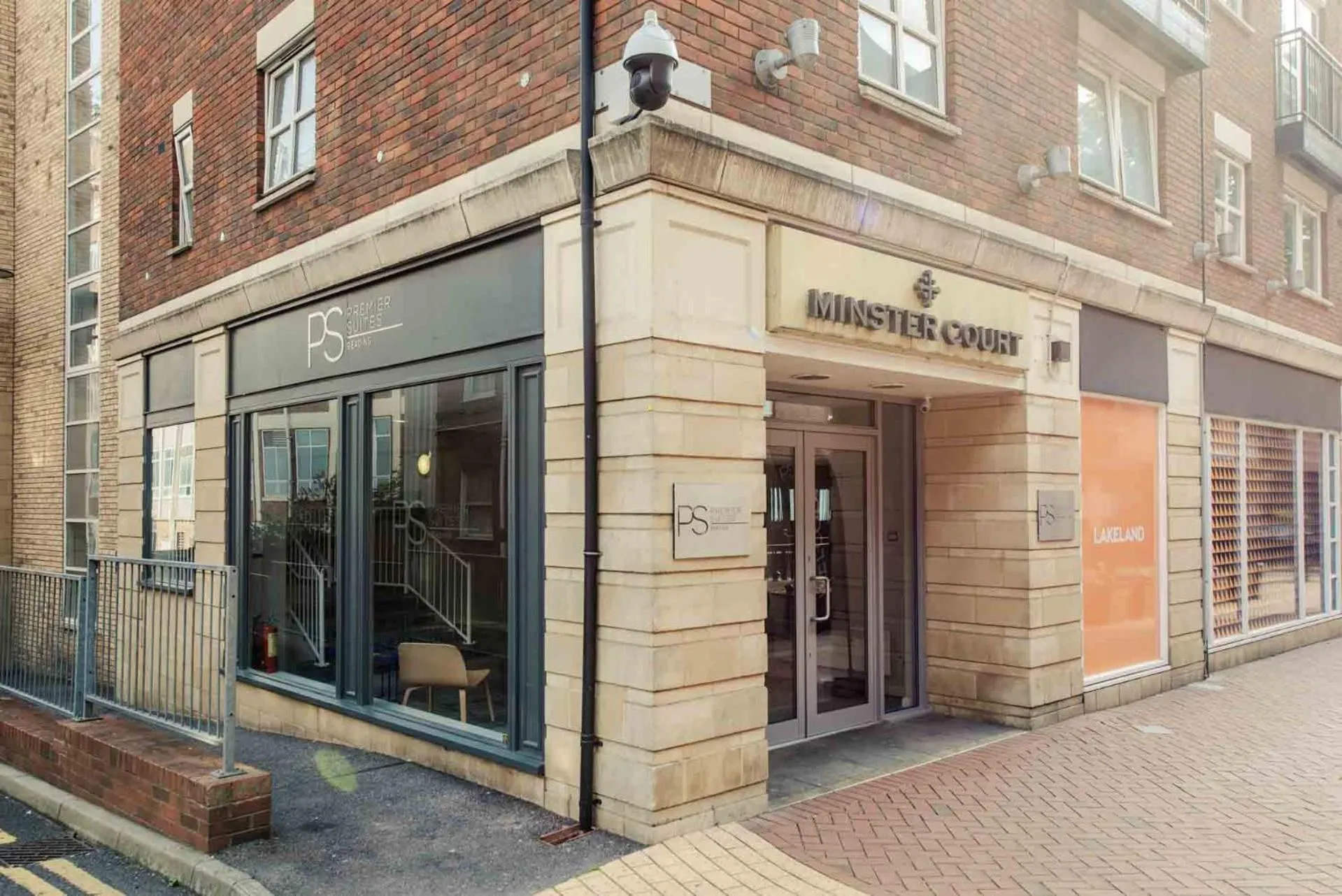 Facade/entrance in PREMIER SUITES Reading