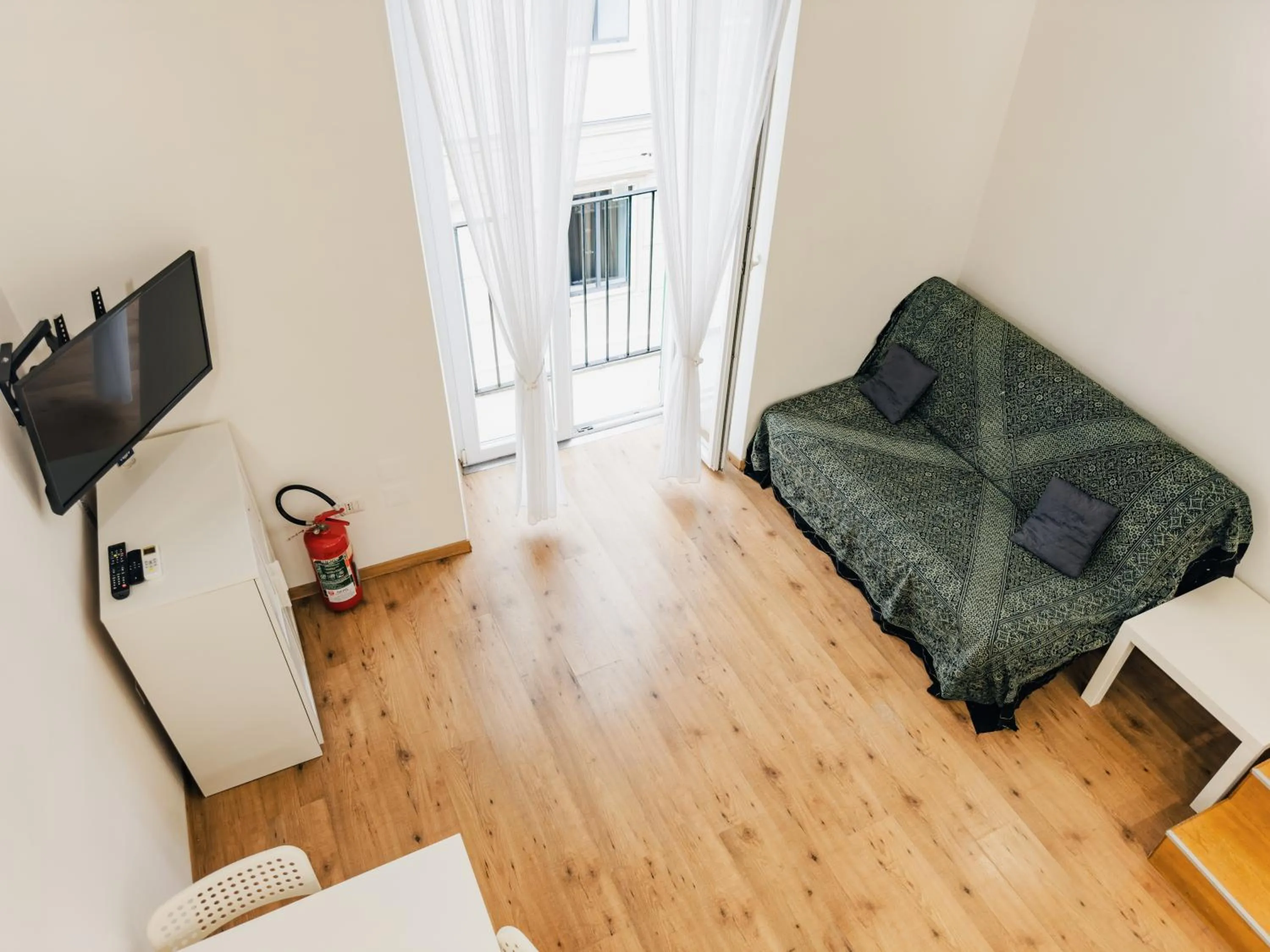 Photo of the whole room, Bed in Ale & Tizy House