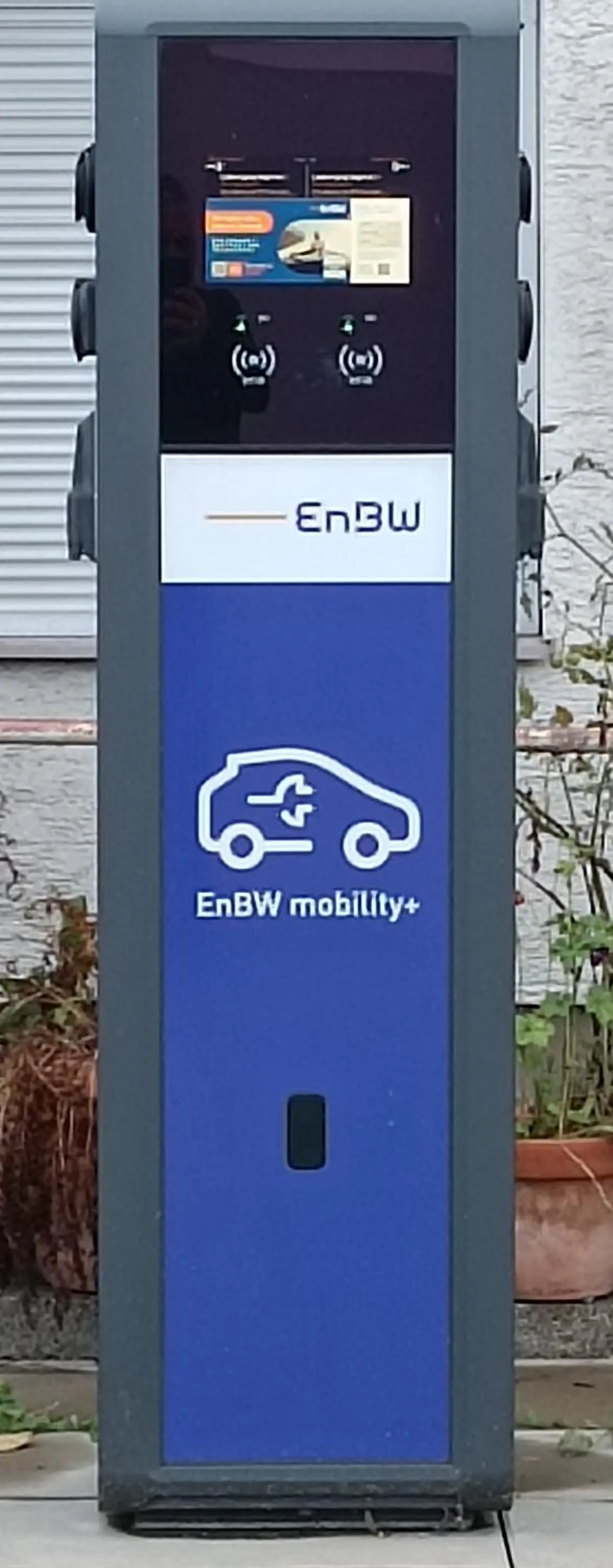 Parking in Hotel Peterhof