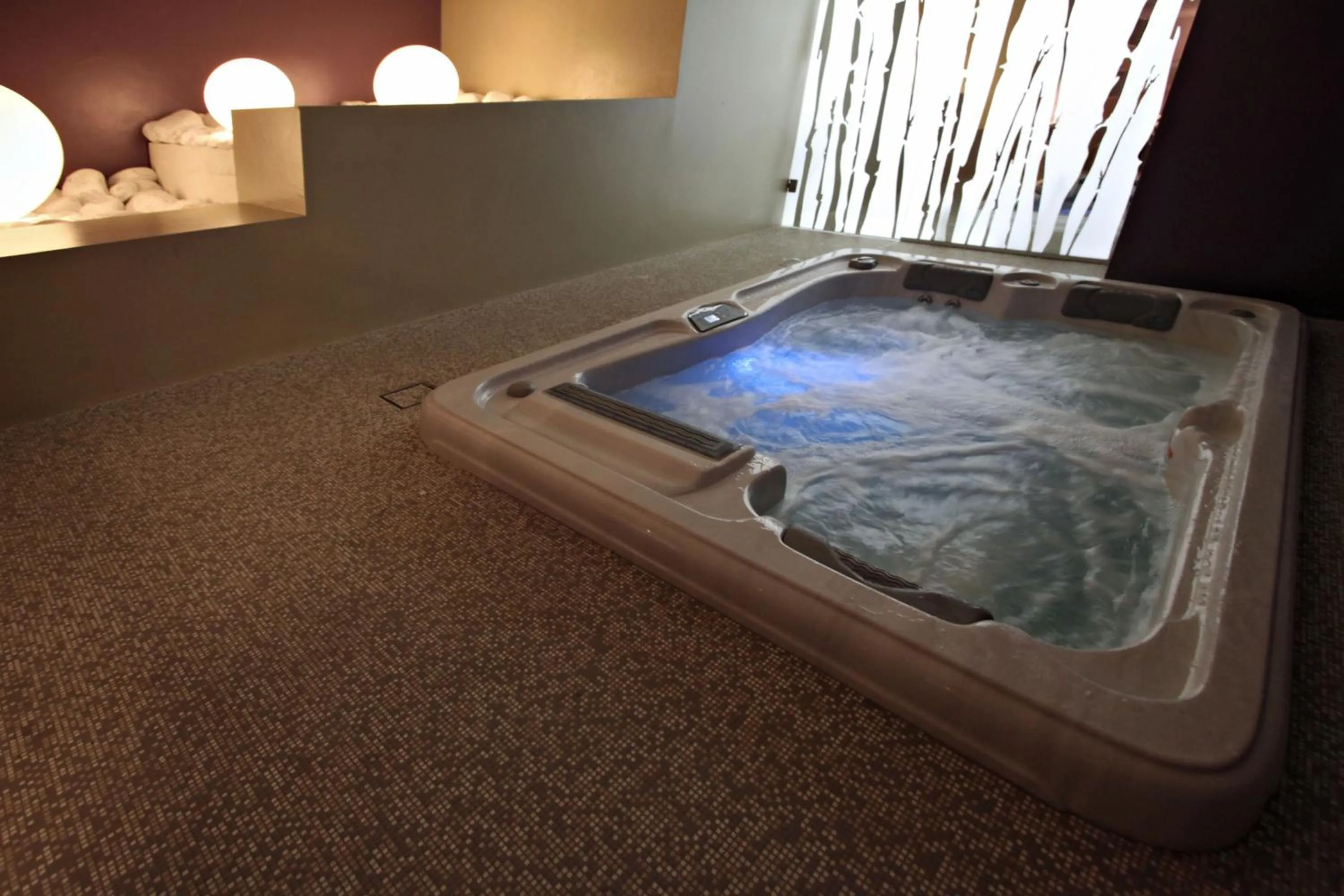 Hot Tub in Hotel Pergola