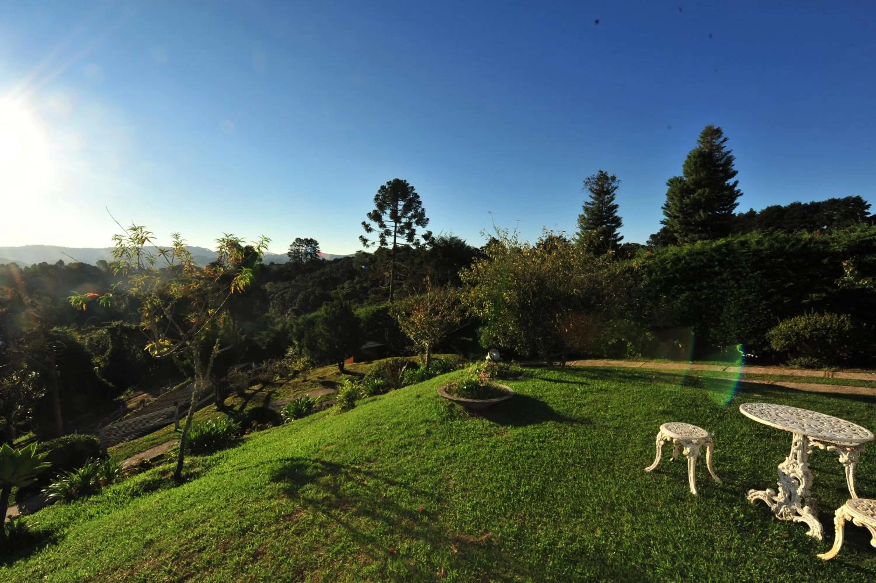 Casa anexa no Alto do Capivari