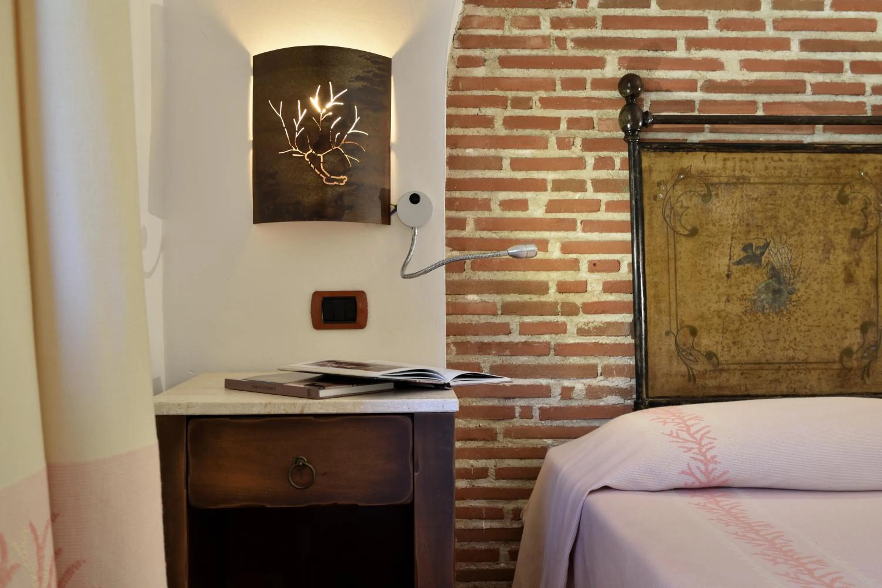 Bedroom, Bed in Hotel Abba & Murta