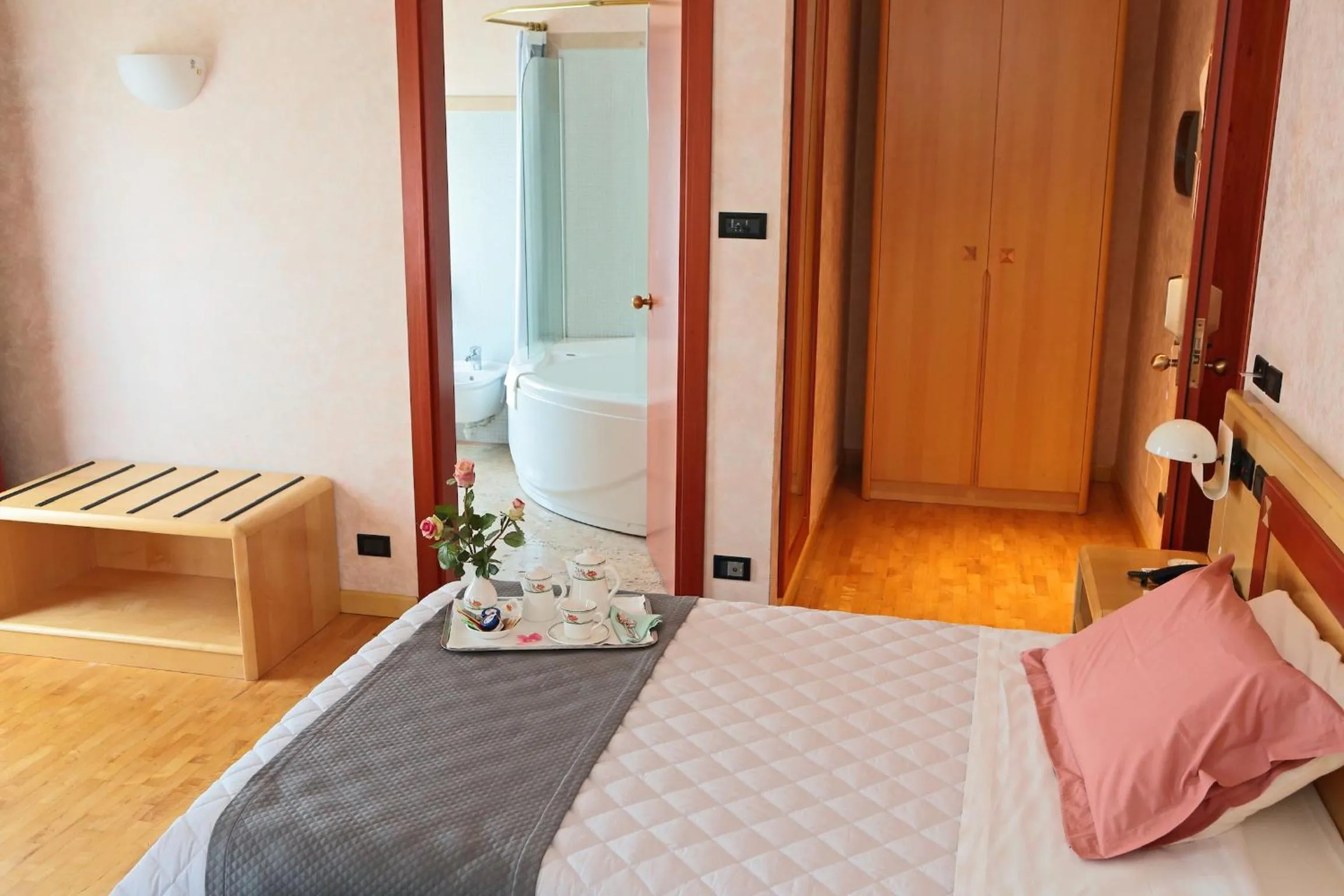 Bed in Hotel Contà Taste The Experience