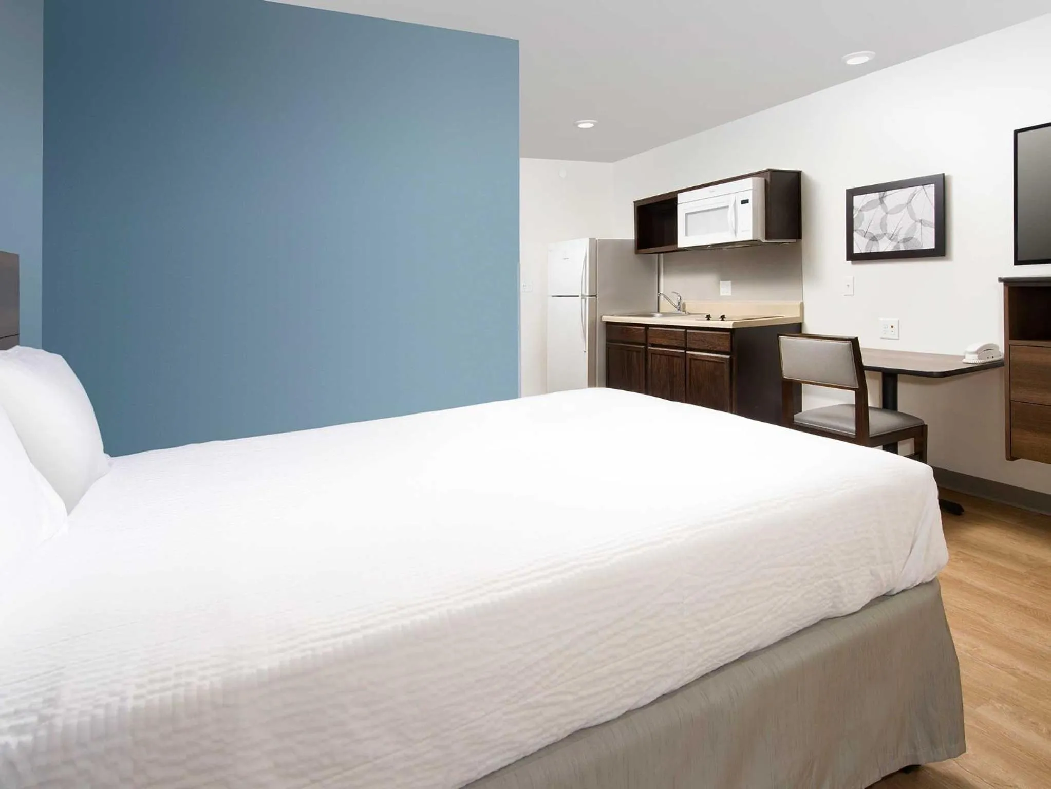 Photo of the whole room in WoodSpring Suites Fargo North Near NDSU