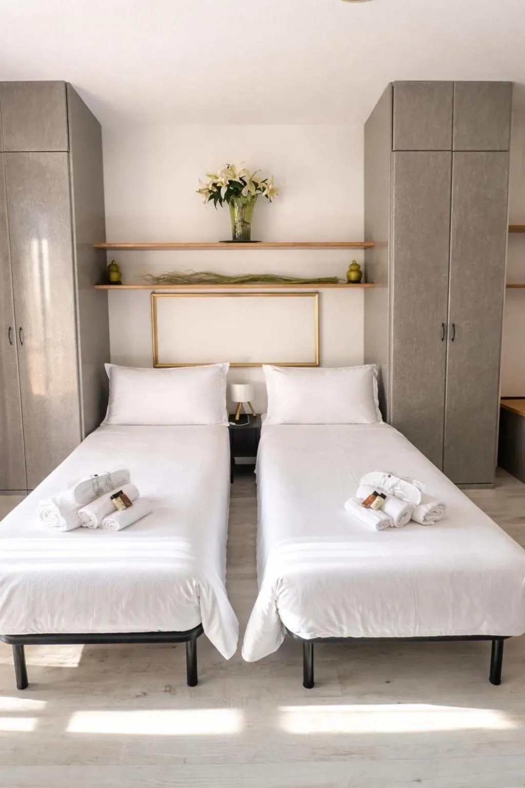 Triple Room in Residence Alexandra Stay