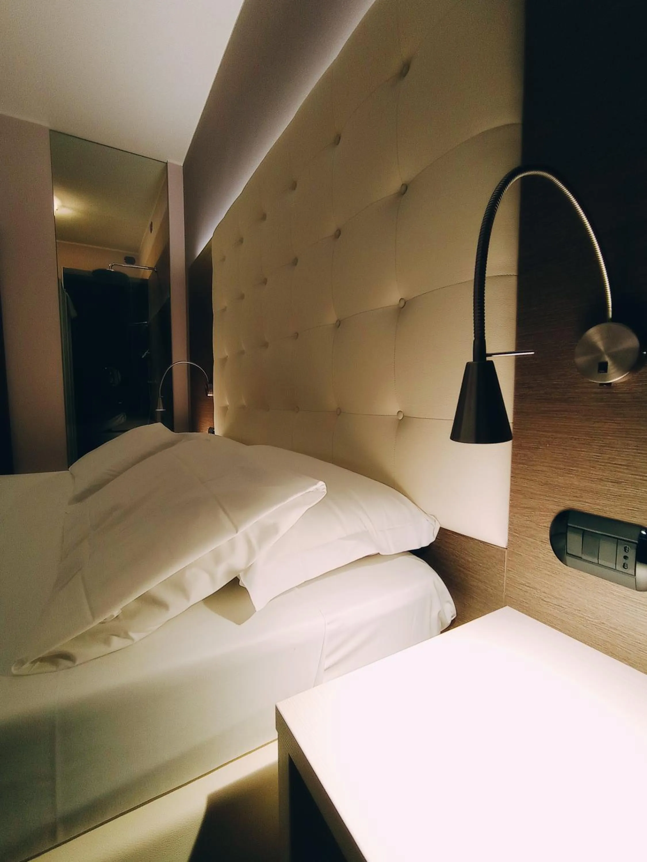 Bed in Hotel Motel Europa