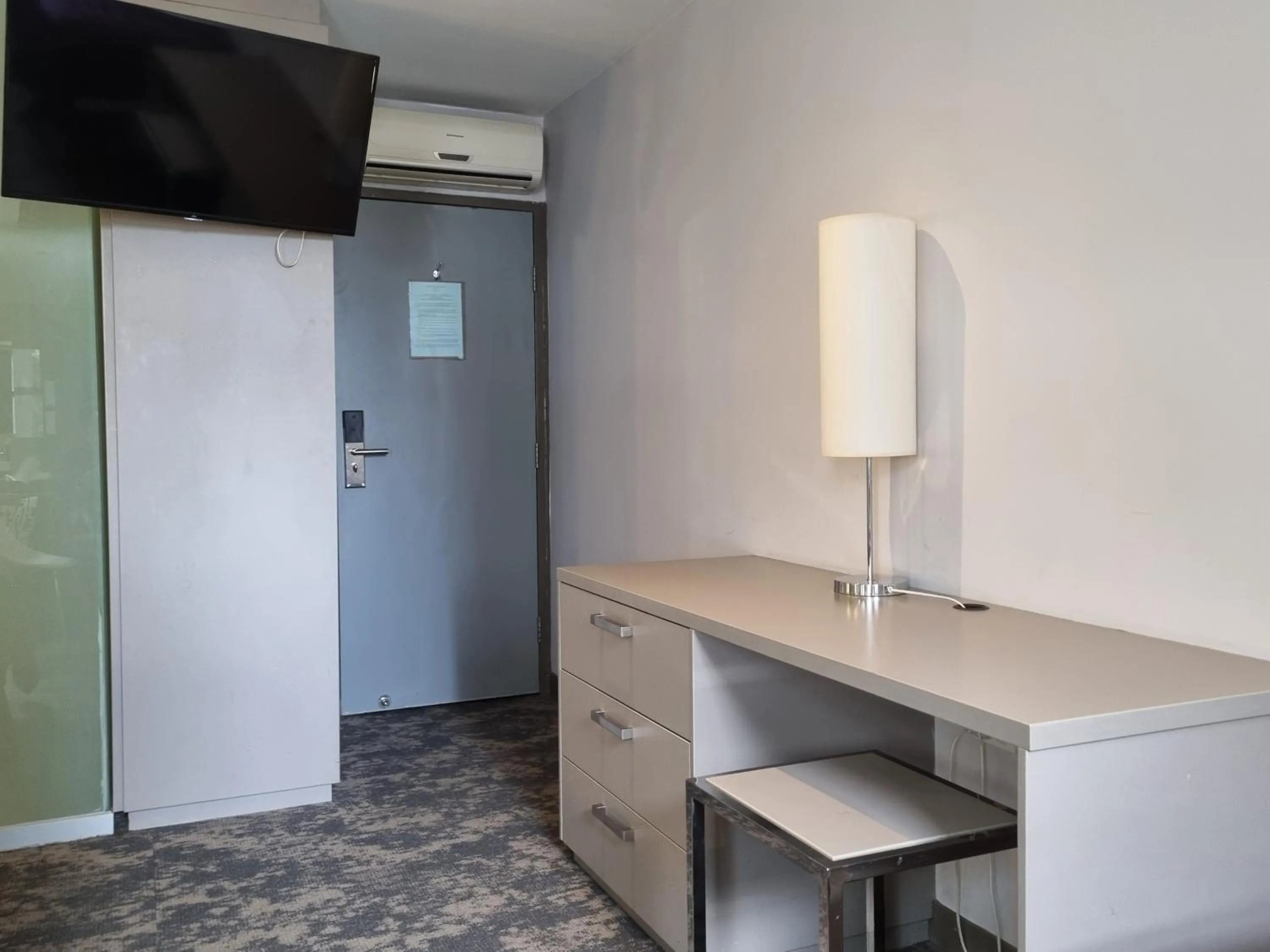 Business facilities in Melbourne ViVo