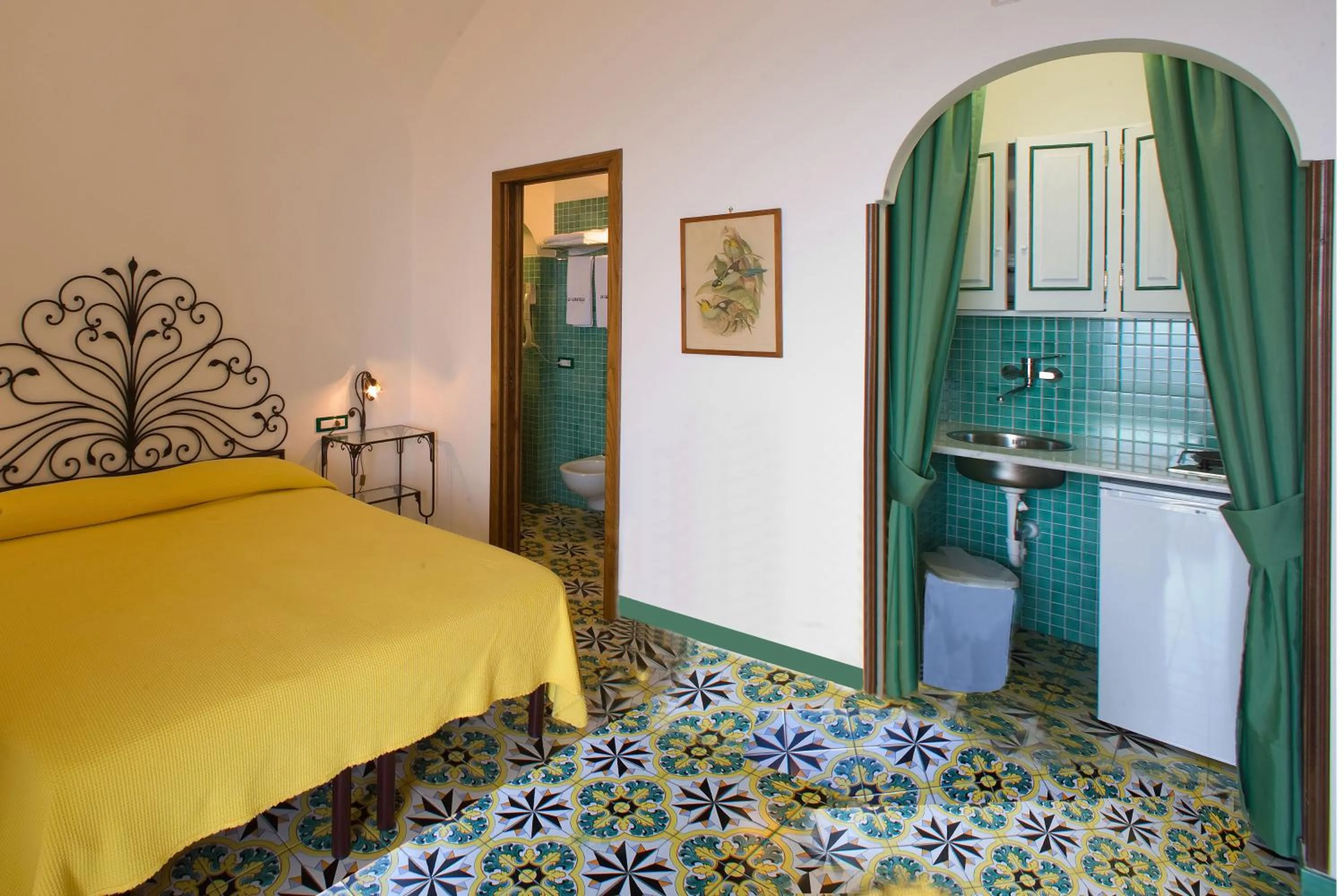 Bed in La Caravella di Positano - Relais, Beach & Residences