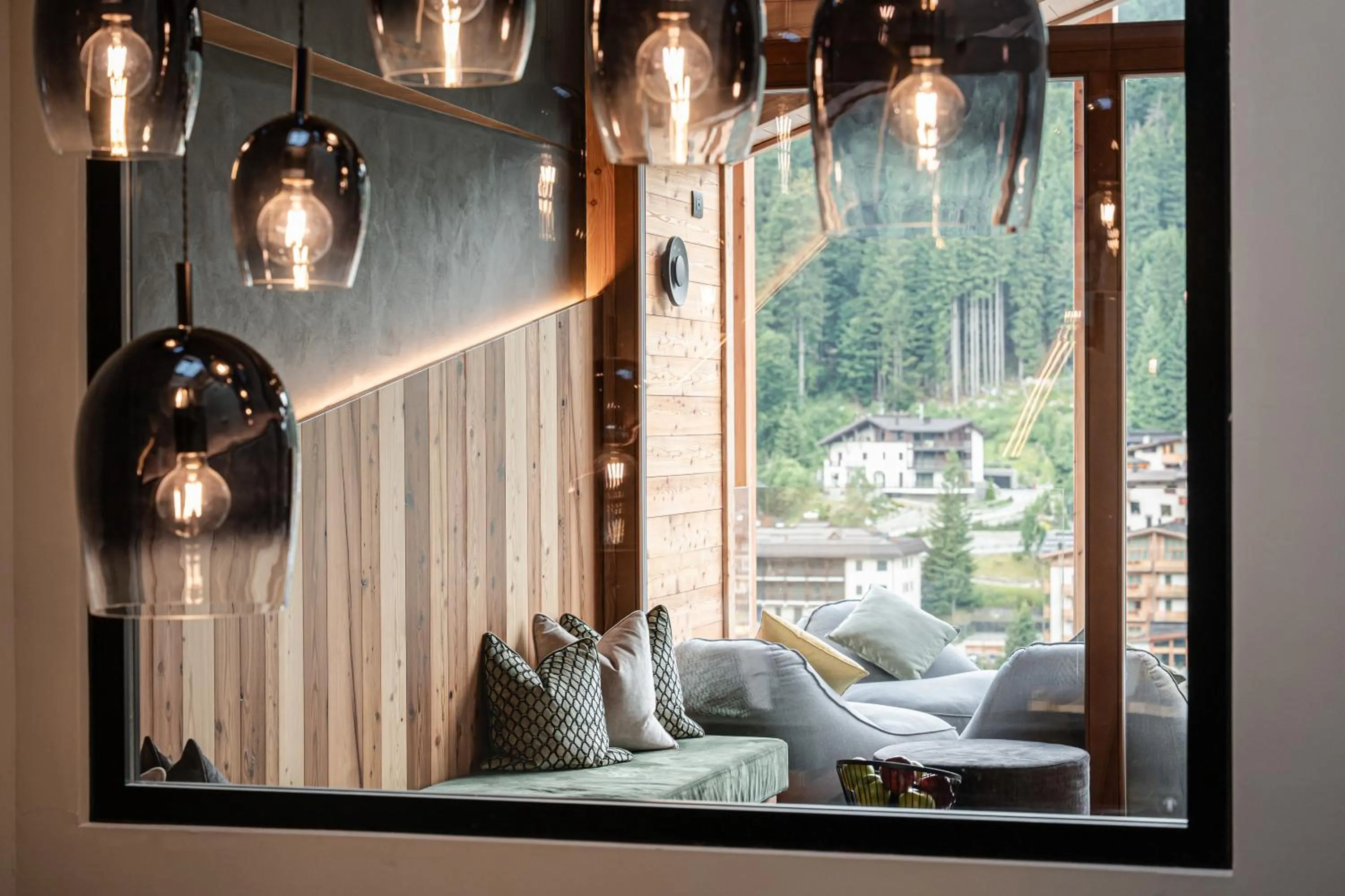 Massage, Bed in Cerana Relax Hotel