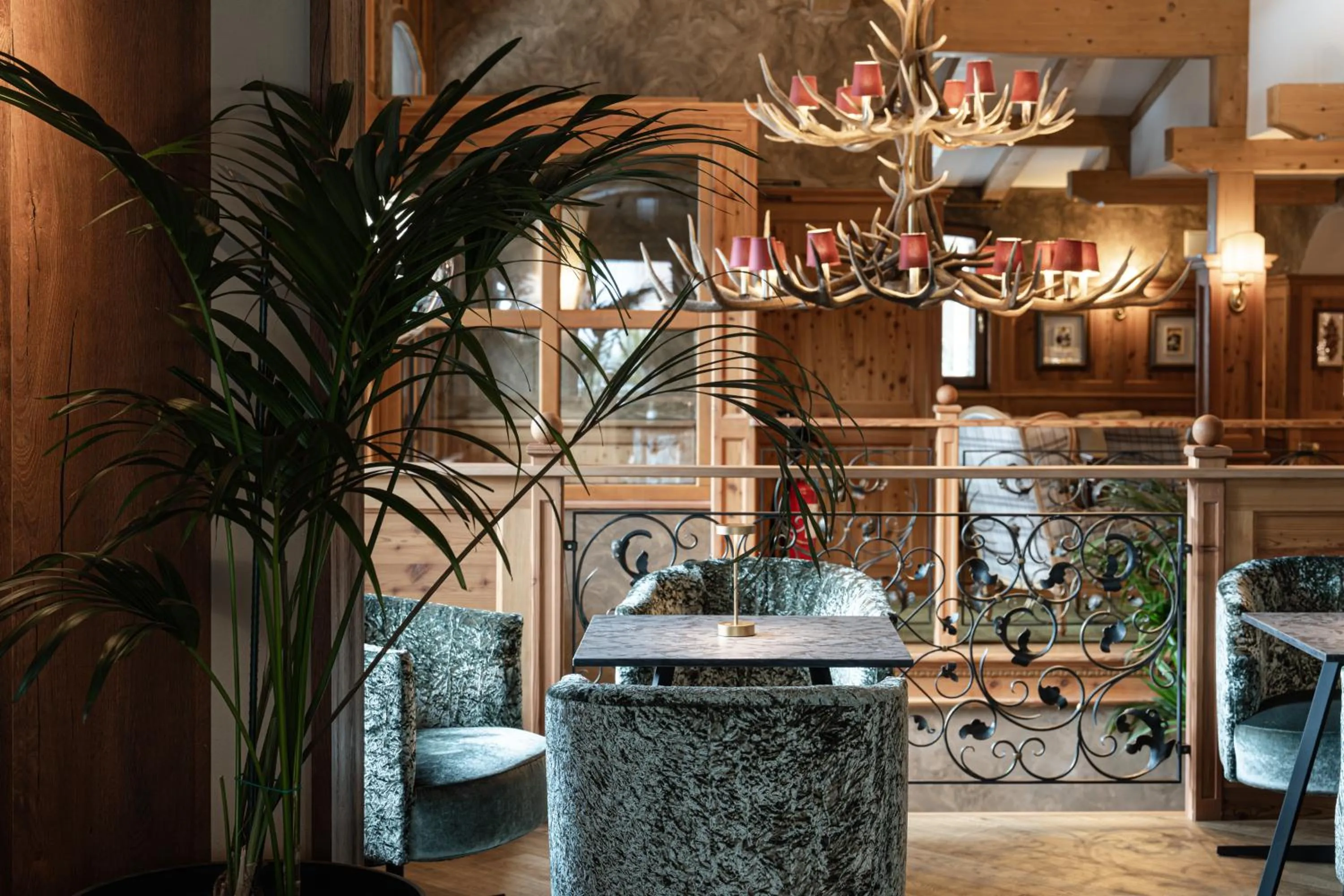 Lounge or bar in Cerana Relax Hotel