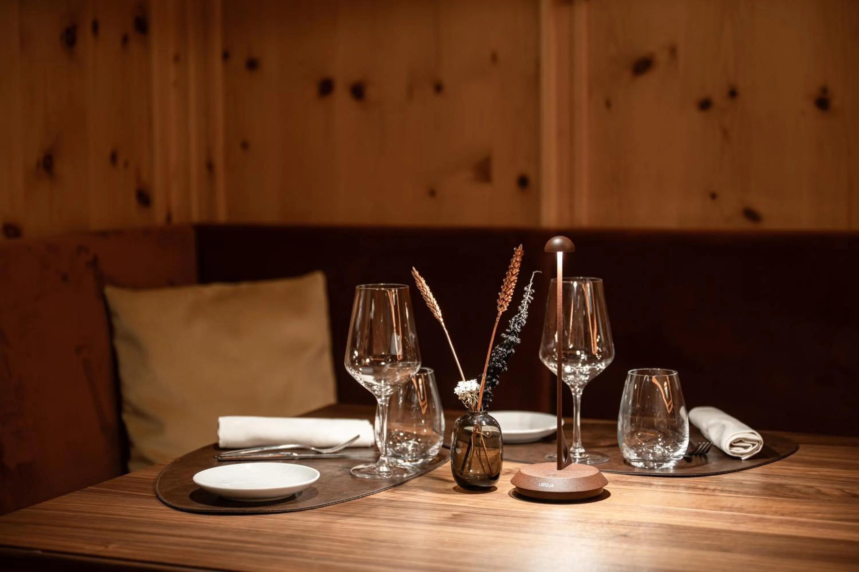 Restaurant/places to eat in Cerana Relax Hotel